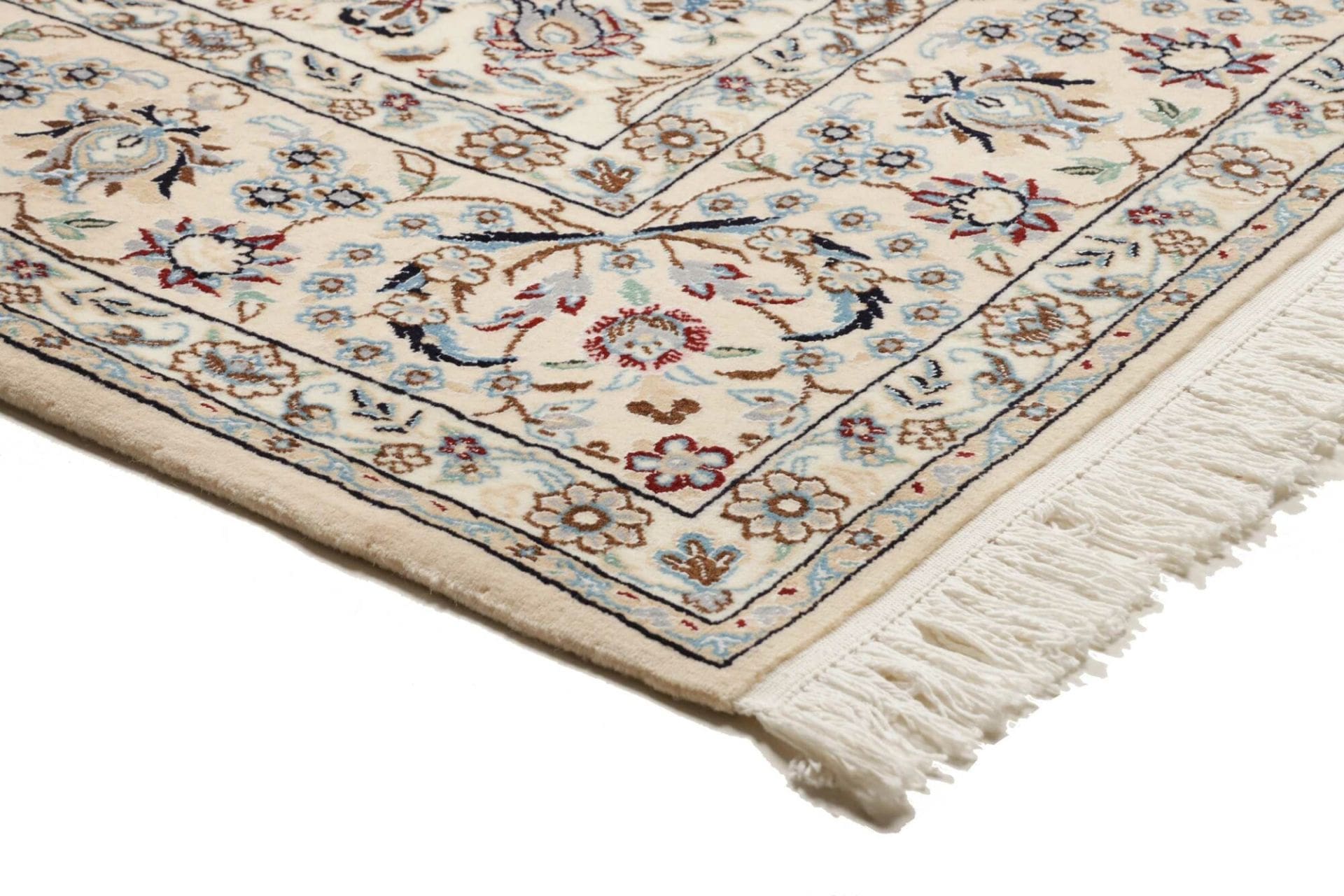 Hand-Knotted Wool Nain Persian Rug, 205 × 302 cm