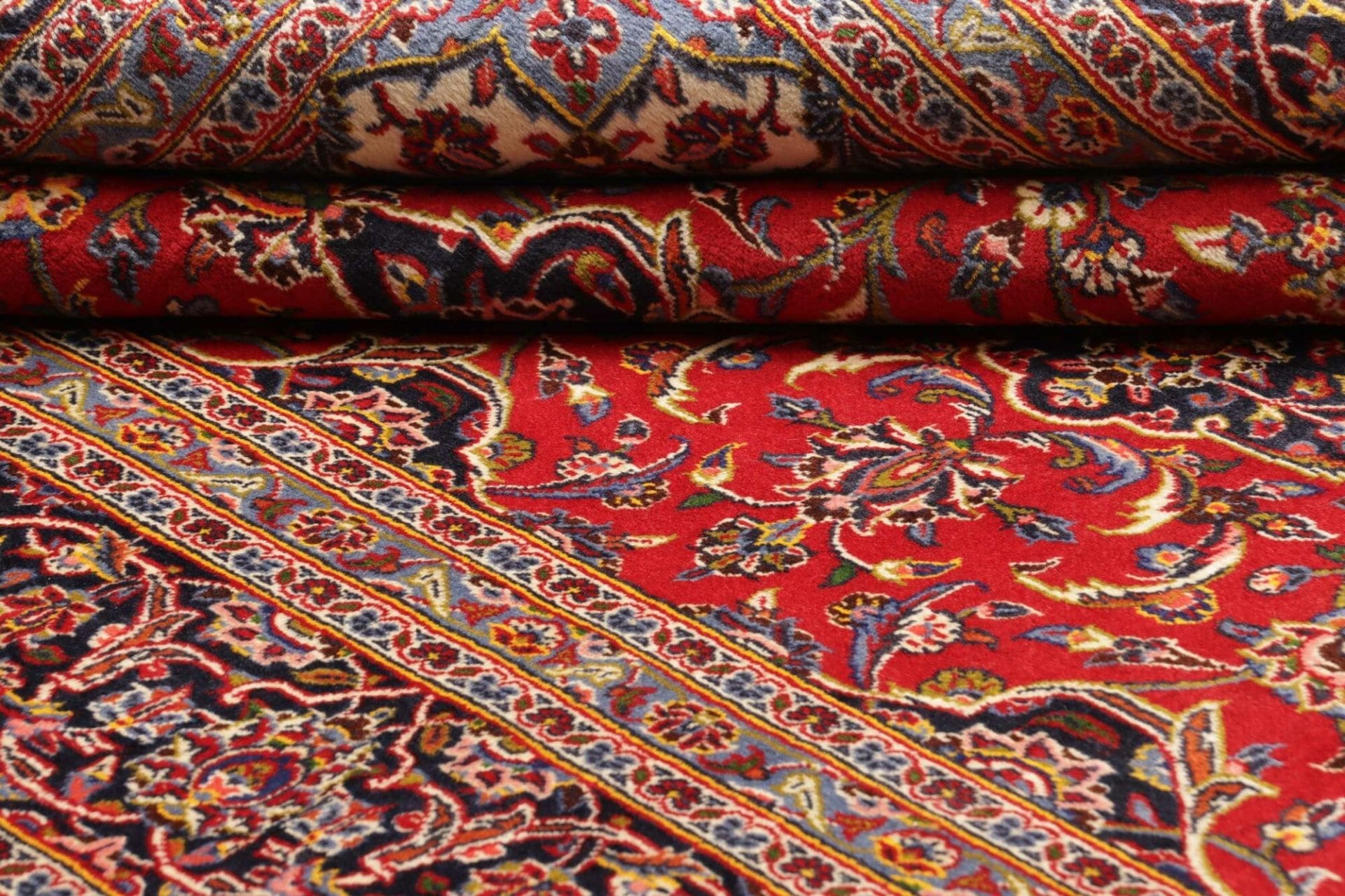 Kashan Persian Rug — hand-knotted, 203 × 312 cm, Wool