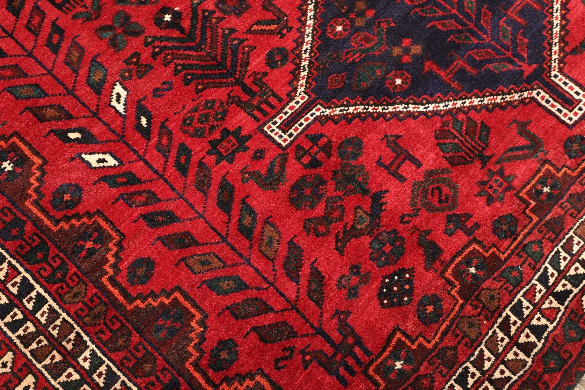 shiraz-teppich-211-x-305cm-wolle-geometrisches-muster-handgeknupft-5 Shiraz Persian Rug — hand-knotted, 211 × 305 cm, Wool