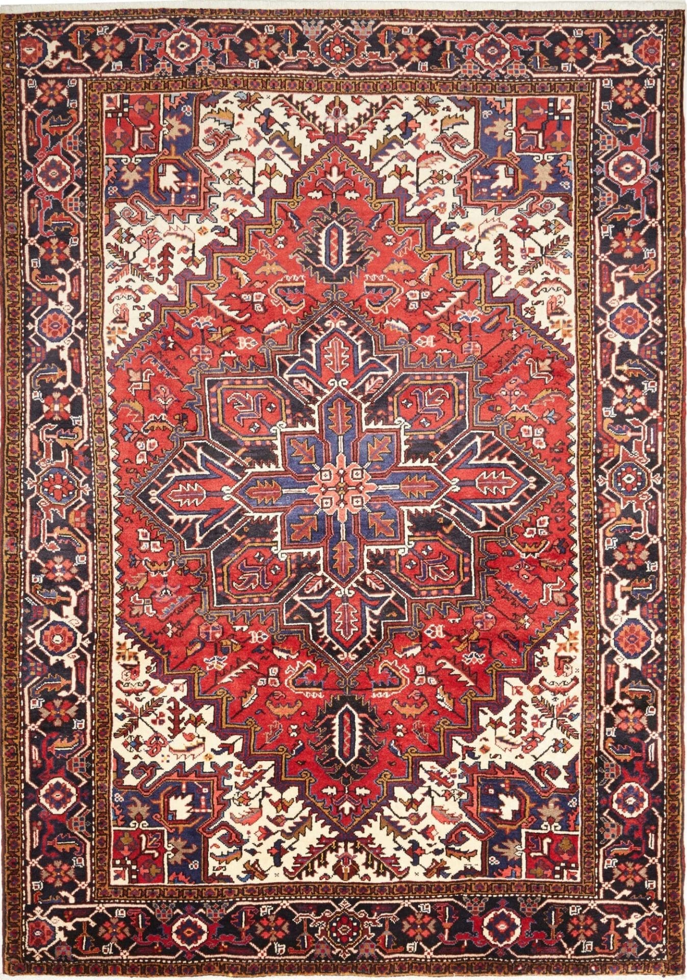 Hand-Knotted Wool Heriz Persian Rug, 210 × 290 cm