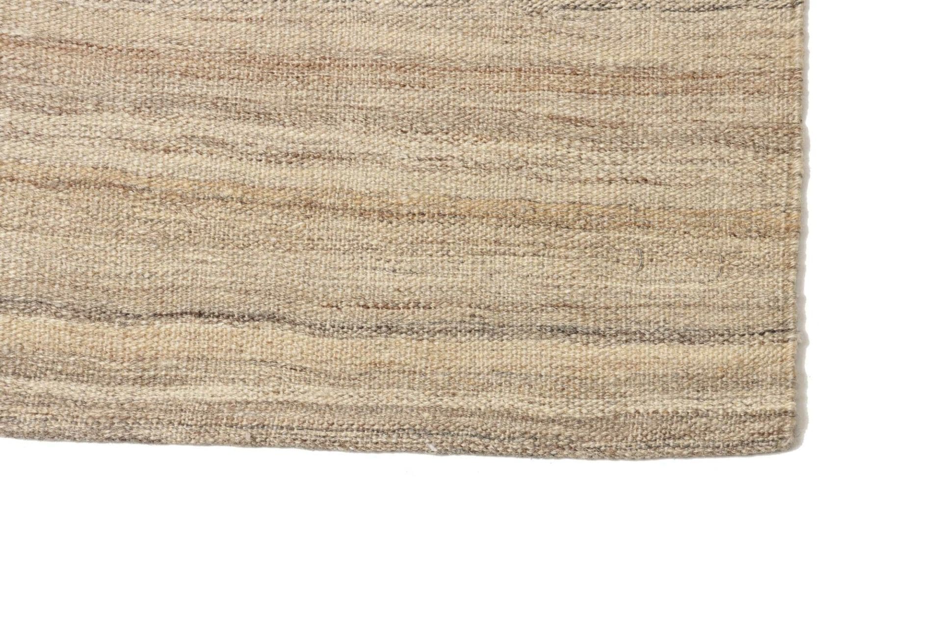 kelim-neo-202-x-300cm-handgewebt-rustikales-flair-wolle-3 Hand-Woven Wool Kilim Persian Rug, 202 × 300 cm