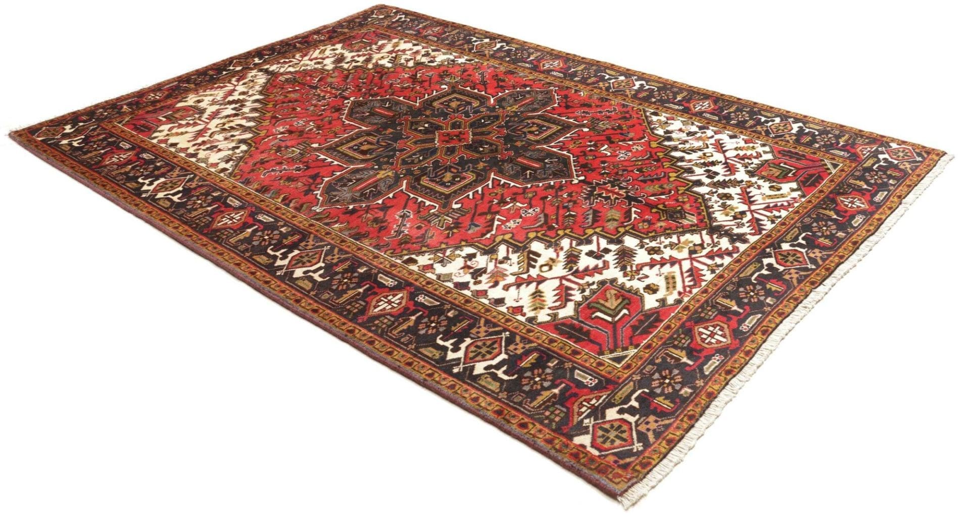 Heriz Persian Rug 198 × 280 cm, Wool, hand-knotted