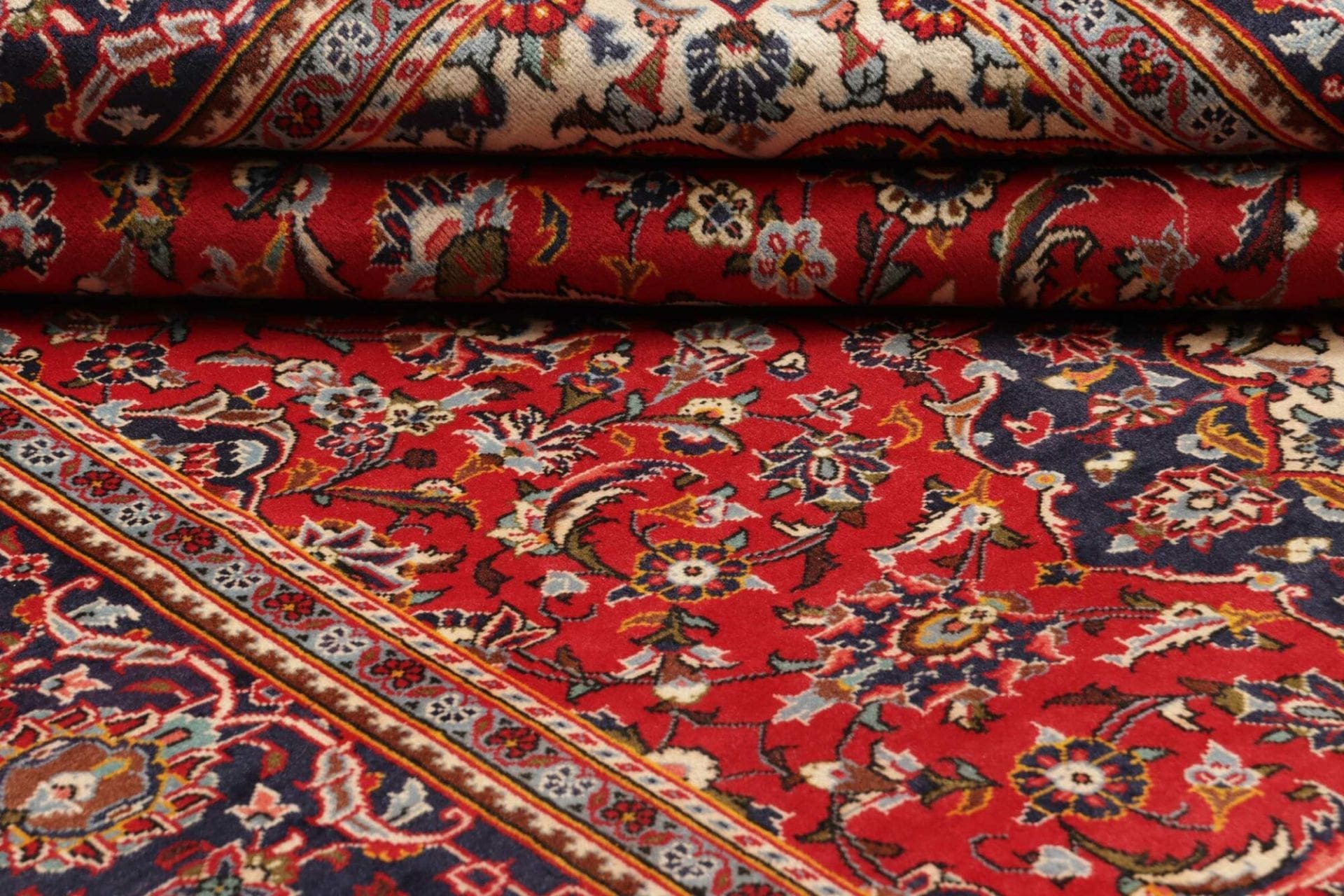 kashan-teppich-201-x-314-cm-schurwolle-perserteppich-handgeknupft-9 Kashan Persian Rug — hand-knotted, 201 × 314 cm, Wool