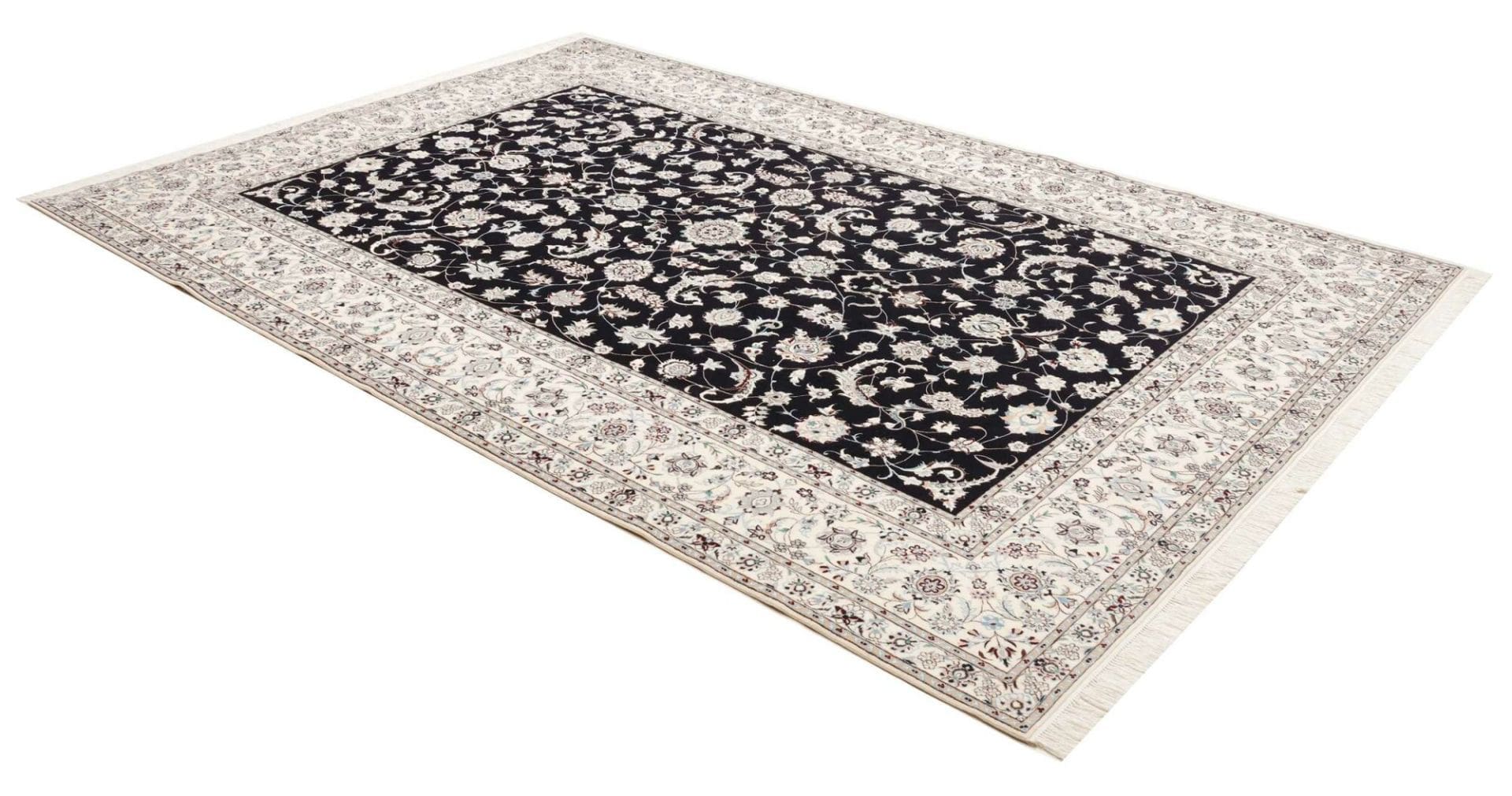 Nain Persian Rug 206 × 306 cm, Wool, hand-knotted