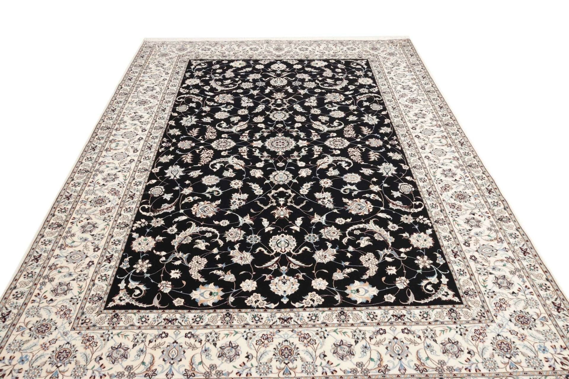 Nain Persian Rug 206 × 306 cm, Wool, hand-knotted
