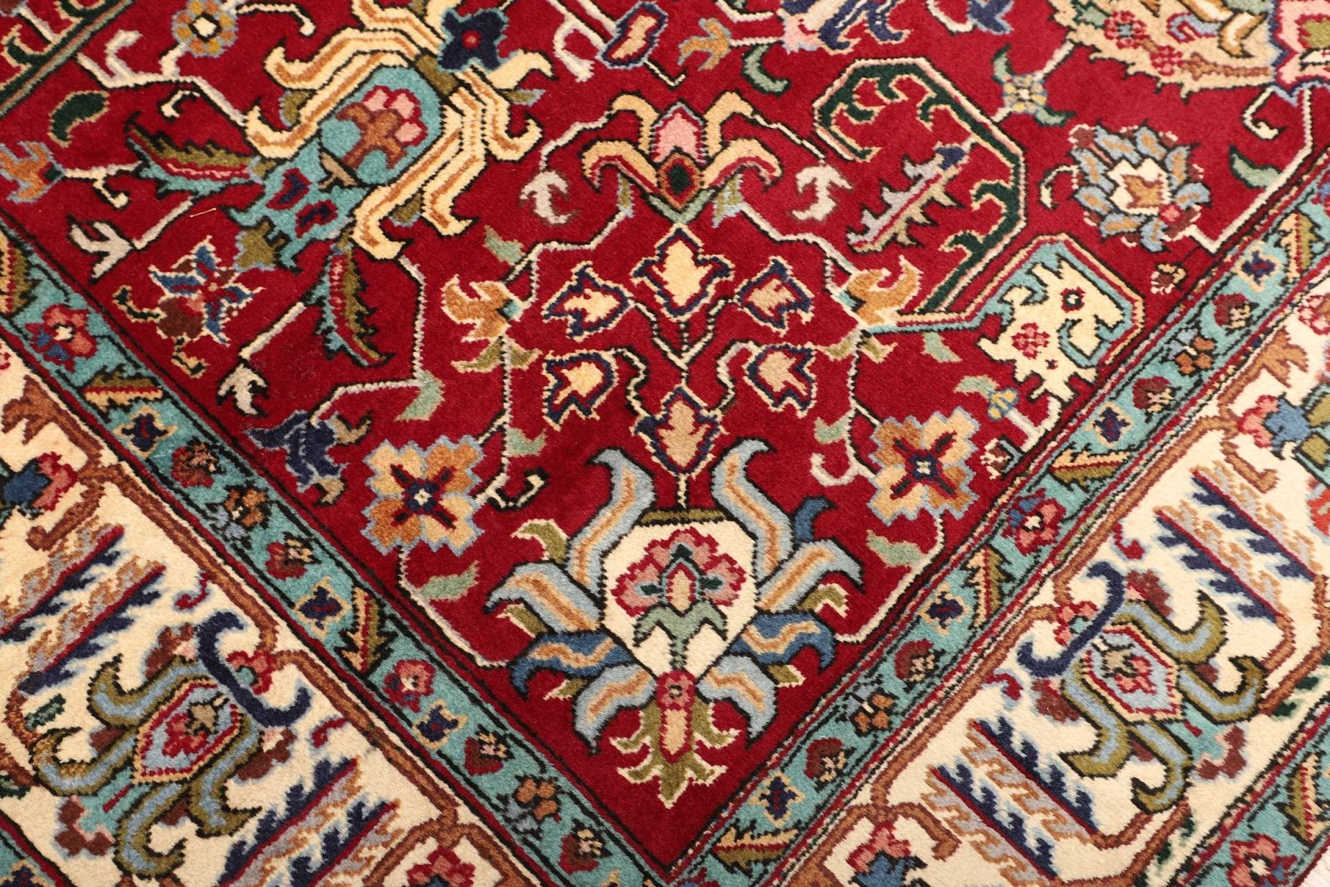 Hand-Knotted Wool Tabriz Persian Rug, 196 × 286 cm