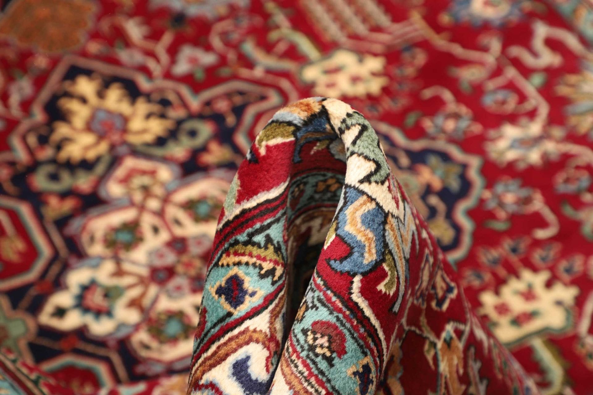 Hand-Knotted Wool Tabriz Persian Rug, 196 × 286 cm
