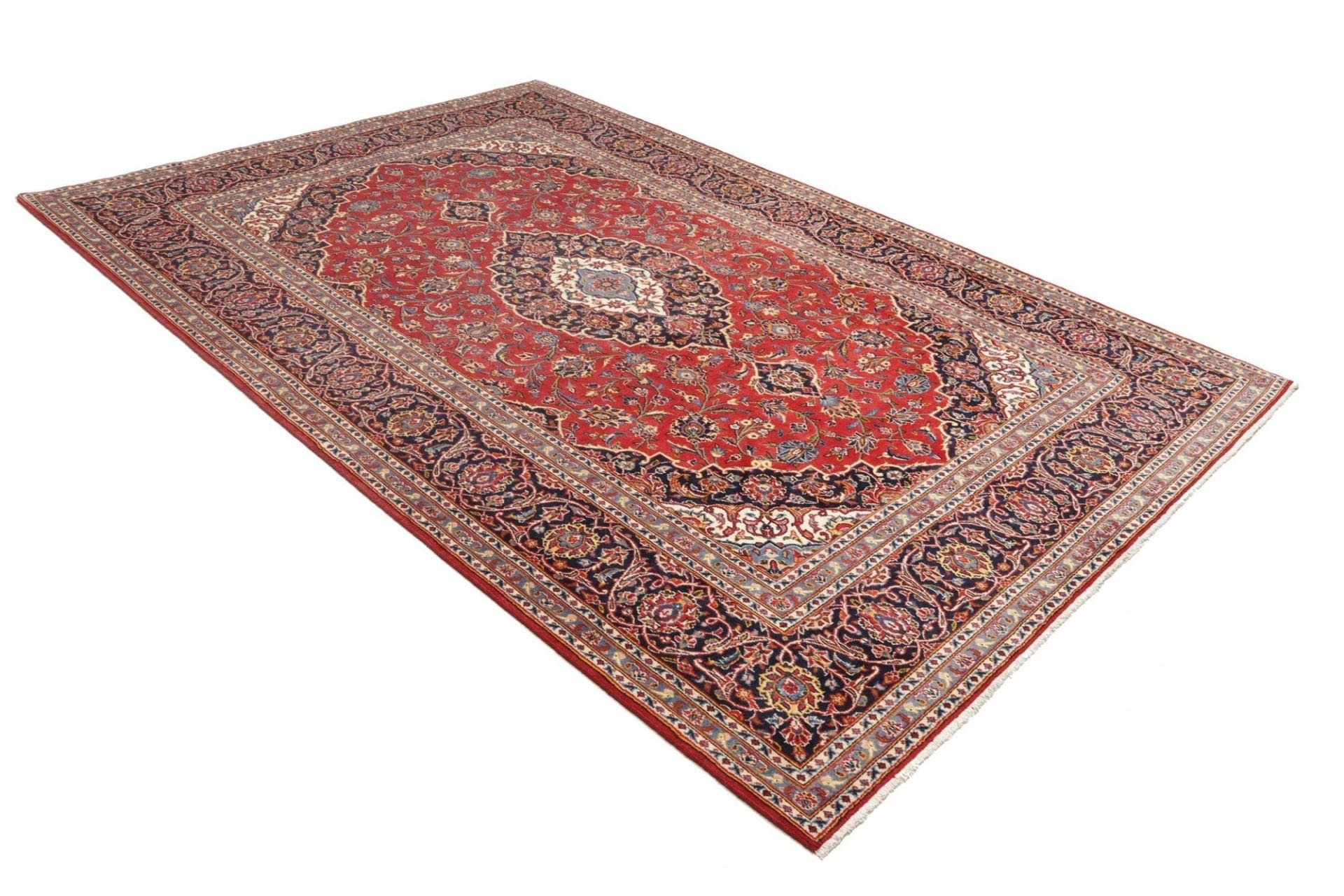 Hand-Knotted Wool Kashan Persian Rug, 203 × 304 cm