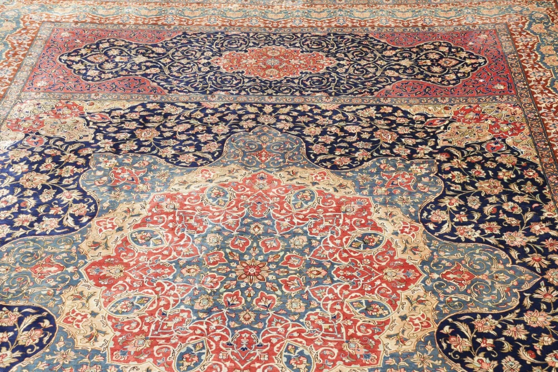 Qom Persian Rug — hand-knotted, 198 × 298 cm, Silk