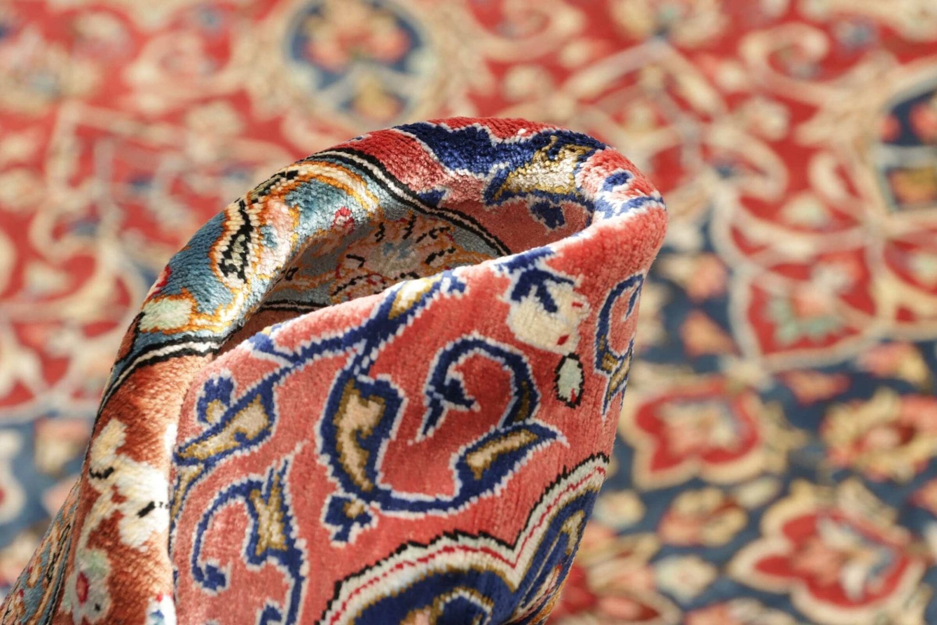 Qom Persian Rug — hand-knotted, 198 × 298 cm, Silk