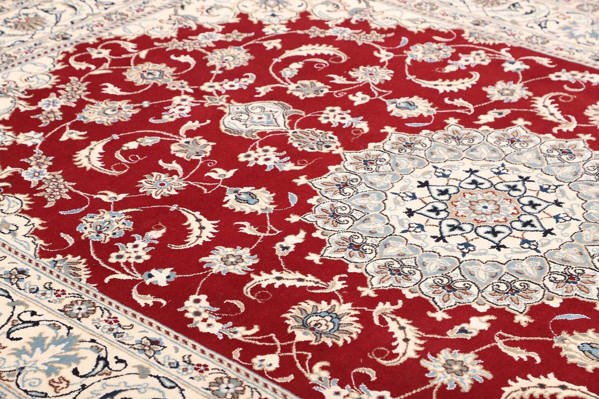 nain-teppich-203-x-298cm-florale-muster-schurwolle-handgeknupft-6 Nain Persian Rug 203 × 298 cm, Wool, hand-knotted