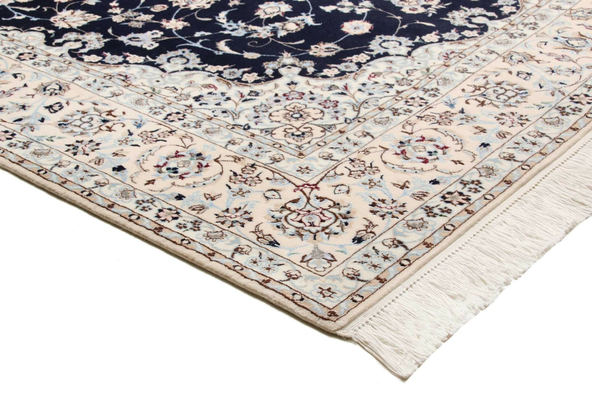 Hand-Knotted Wool Nain Persian Rug, 156 × 240 cm