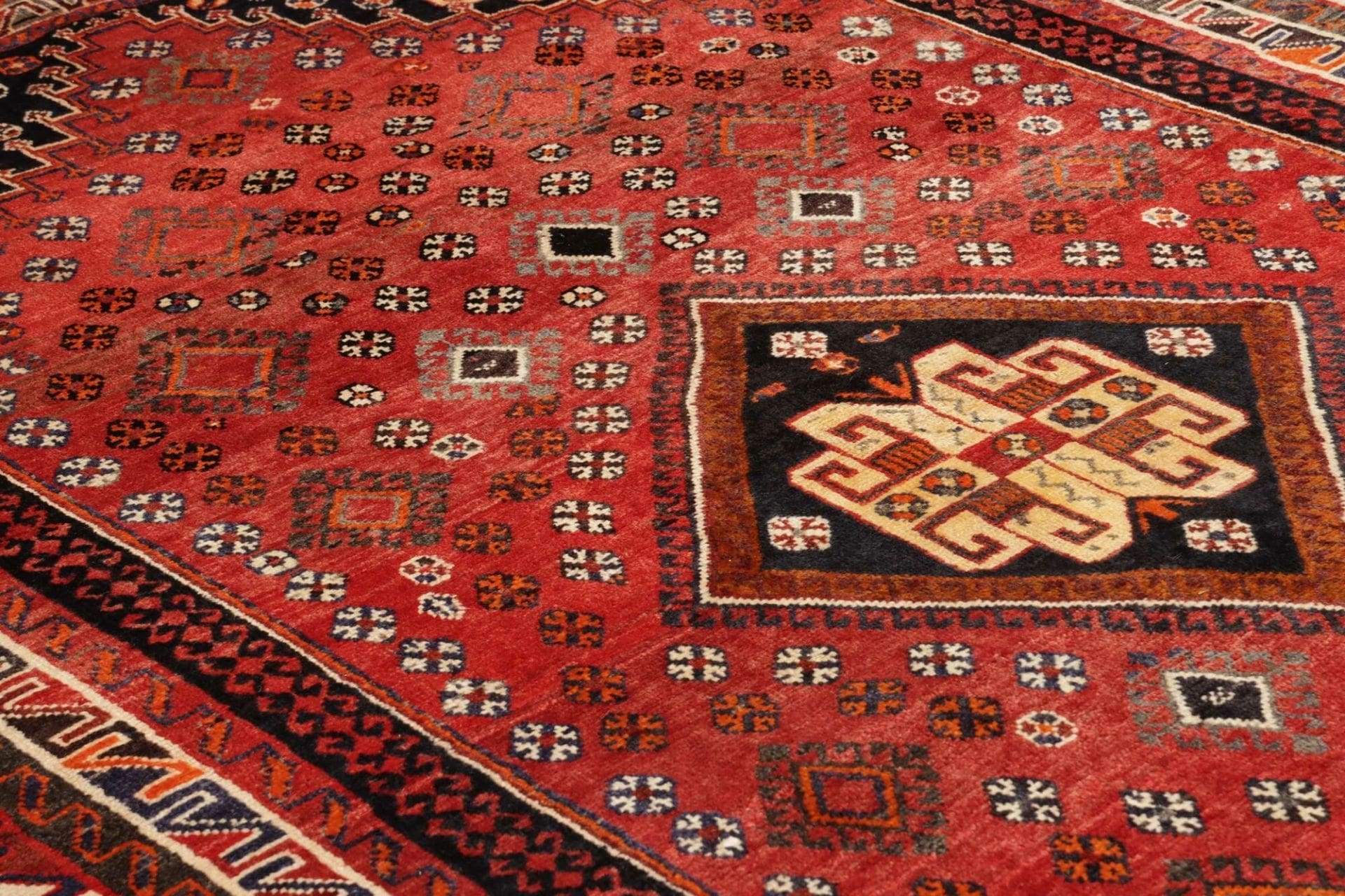 gashghai-teppich-163-x-260-cm-handgeknupft-schurwolle-bunt-6 Hand-Knotted Wool Qashqai Persian Rug, 163 × 260 cm
