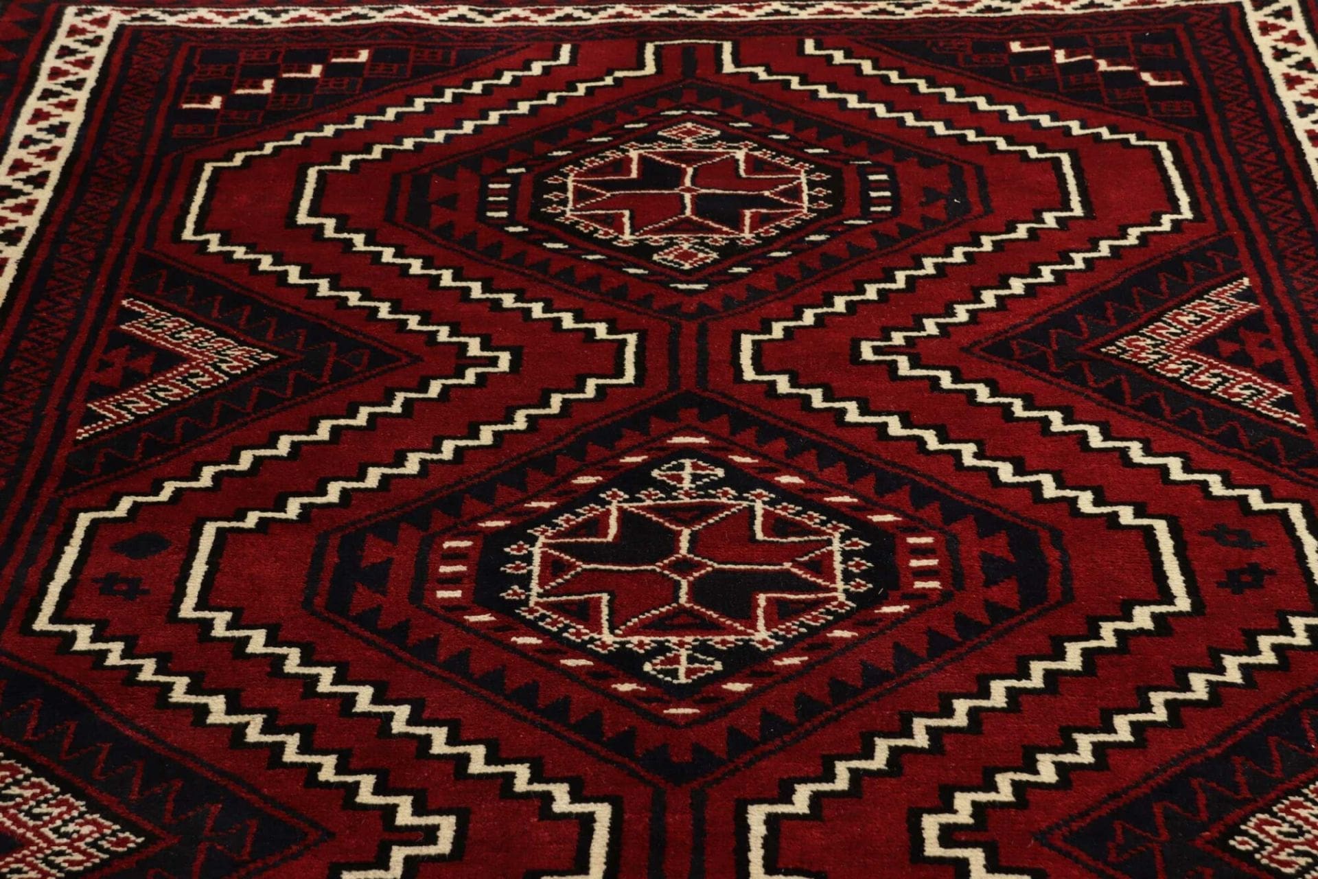 lori-orientteppich-172-x-265-cm-geometrisches-muster-handgeknupft-8 Loribaft Persian Rug — hand-knotted, 172 × 265 cm, Wool