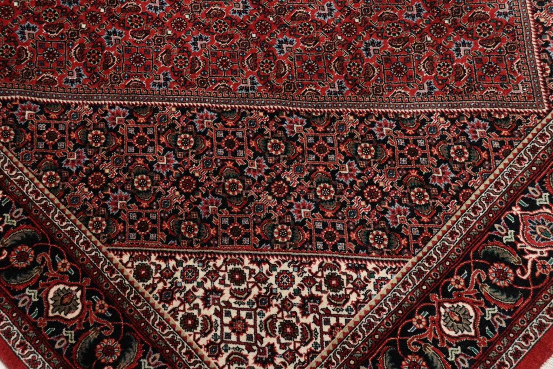 persischer-bidjar-teppich-171-x-246cm-handgeknupft-schurwolle-6 Hand-Knotted Wool Bijar Persian Rug, 171 × 246 cm
