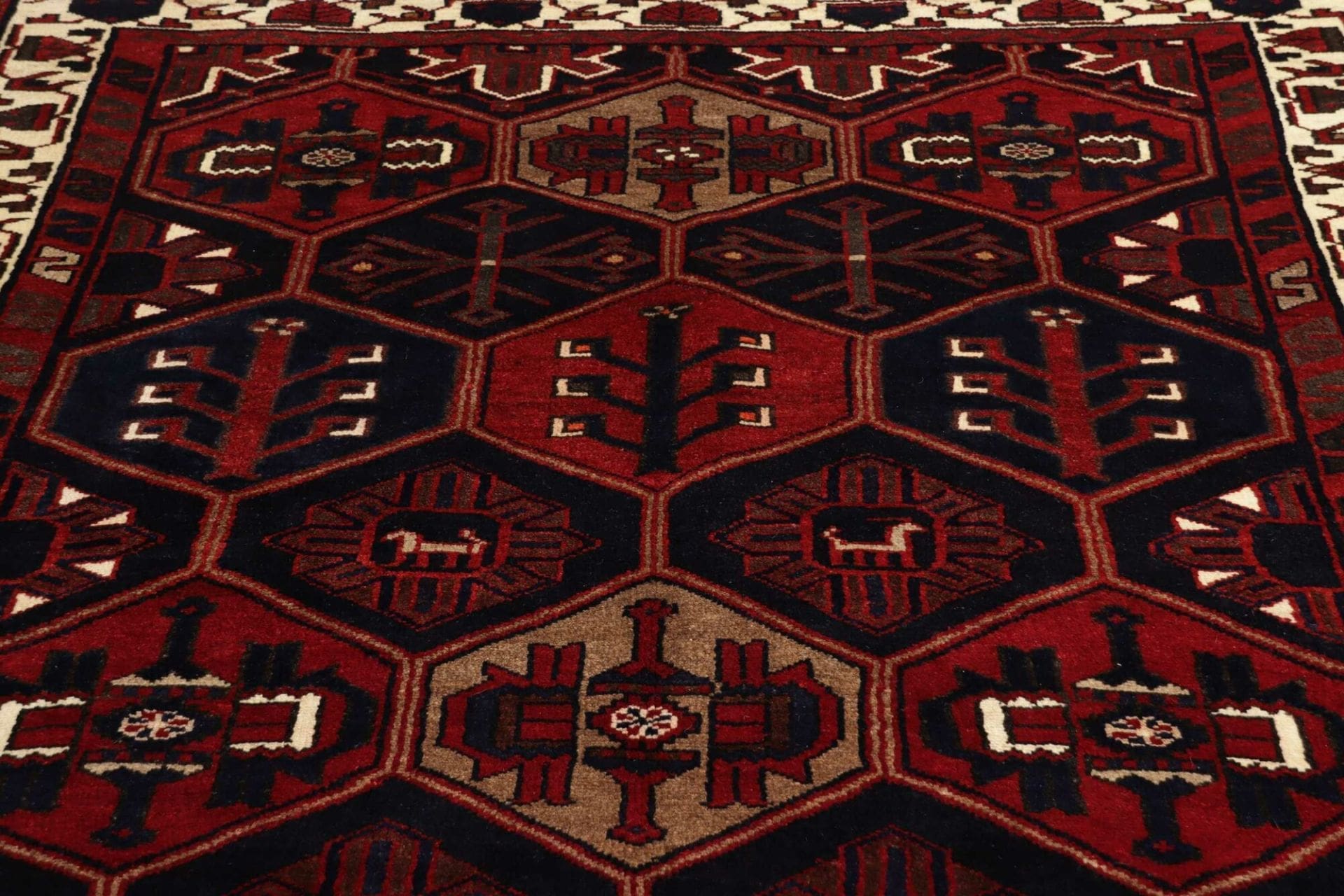 Hand-Knotted Wool Loribaft Persian Rug, 177 × 266 cm