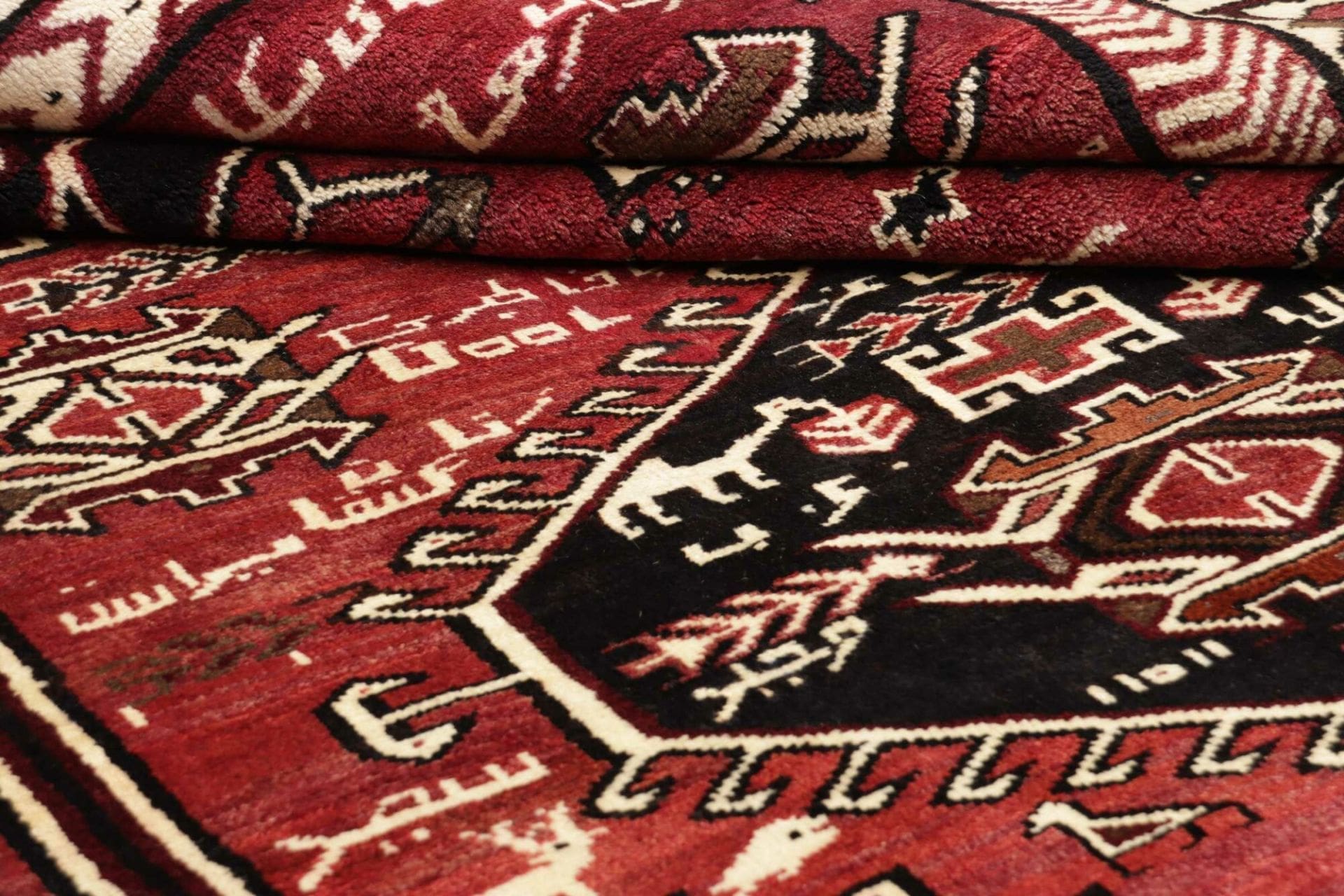 Loribaft Persian Rug 163 × 230 cm, Wool, hand-knotted
