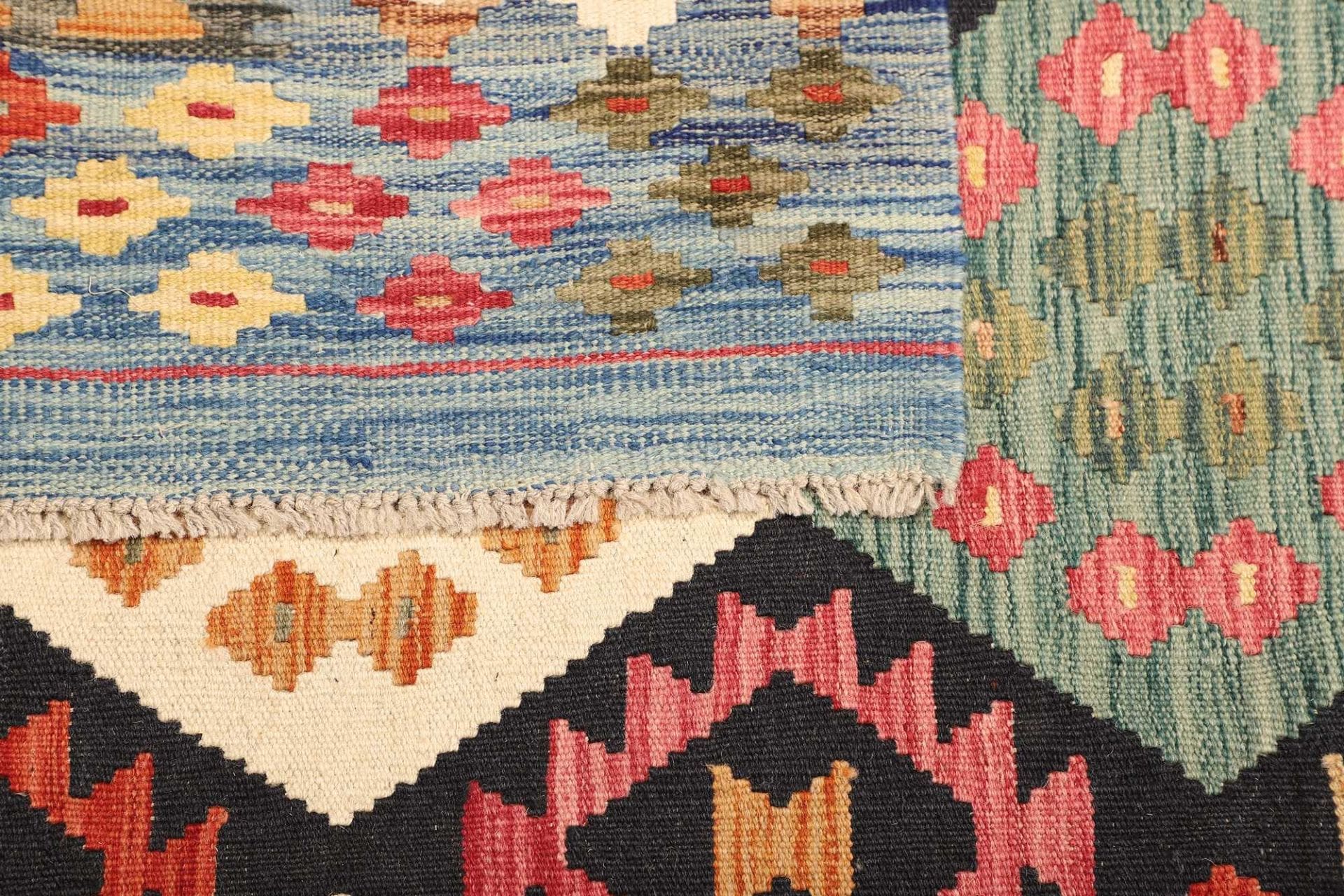 Hand-Woven Wool Kilim Pakistani Rug, 170 × 239 cm