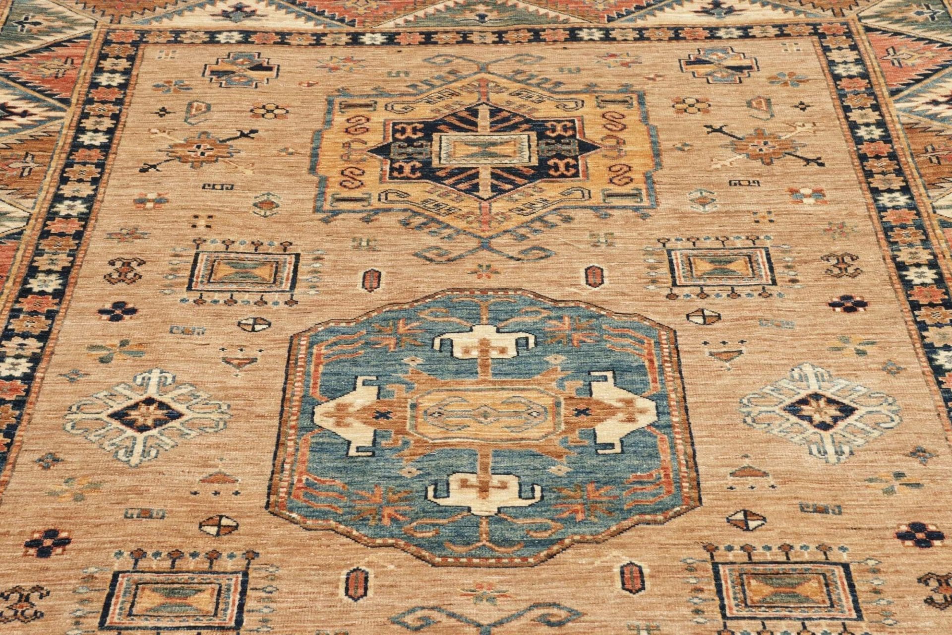 kazak-teppich-171-x-238-cm-schurwolle-geometrische-muster-handgeknupft-7 Hand-Knotted Wool Kazak Pakistani Rug, 171 × 238 cm