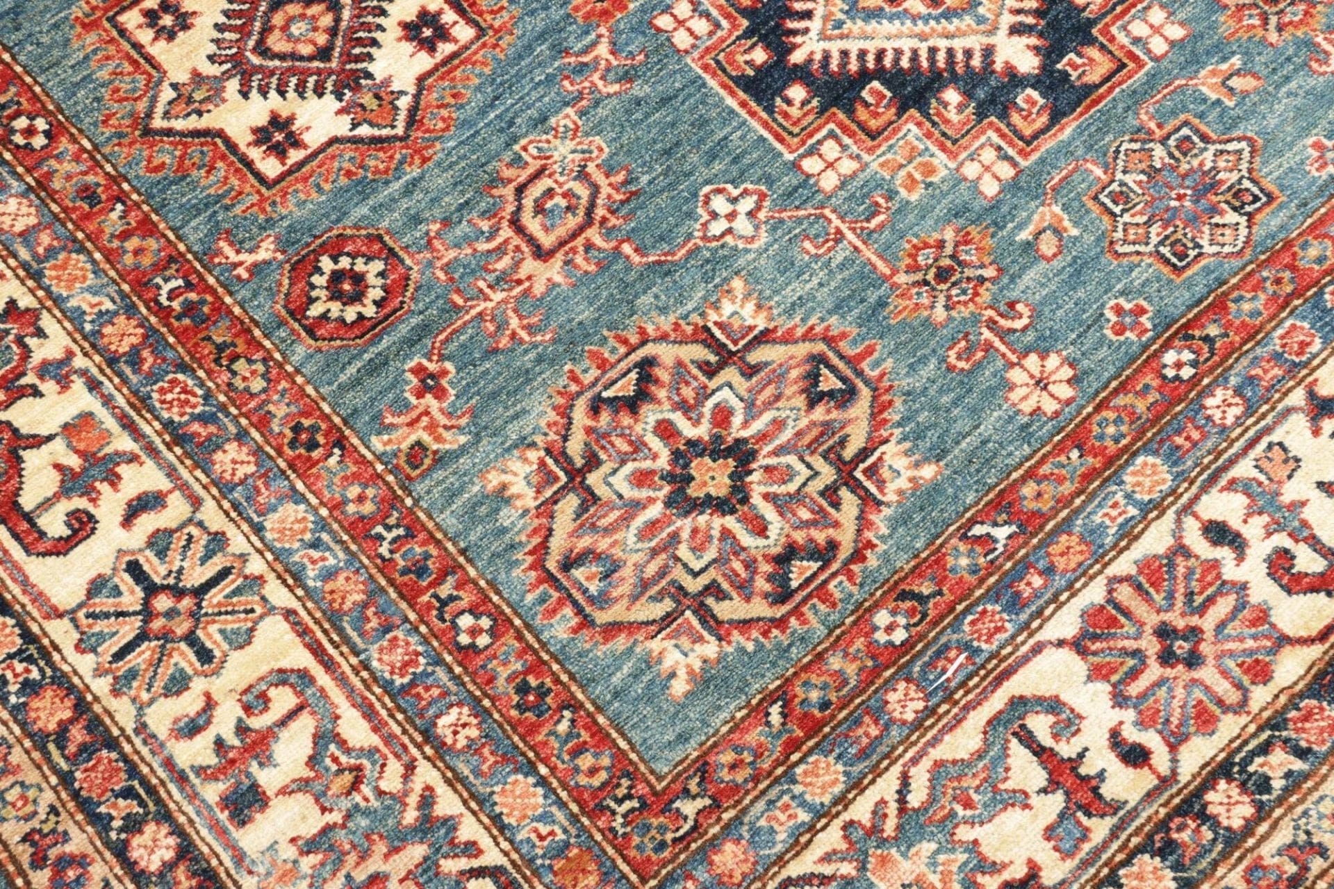 kazak-teppich-169-x-238-cm-handgeknupft-geometrisches-muster-wolle-5 Kazak Pakistani Rug — hand-knotted, 169 × 238 cm, Wool