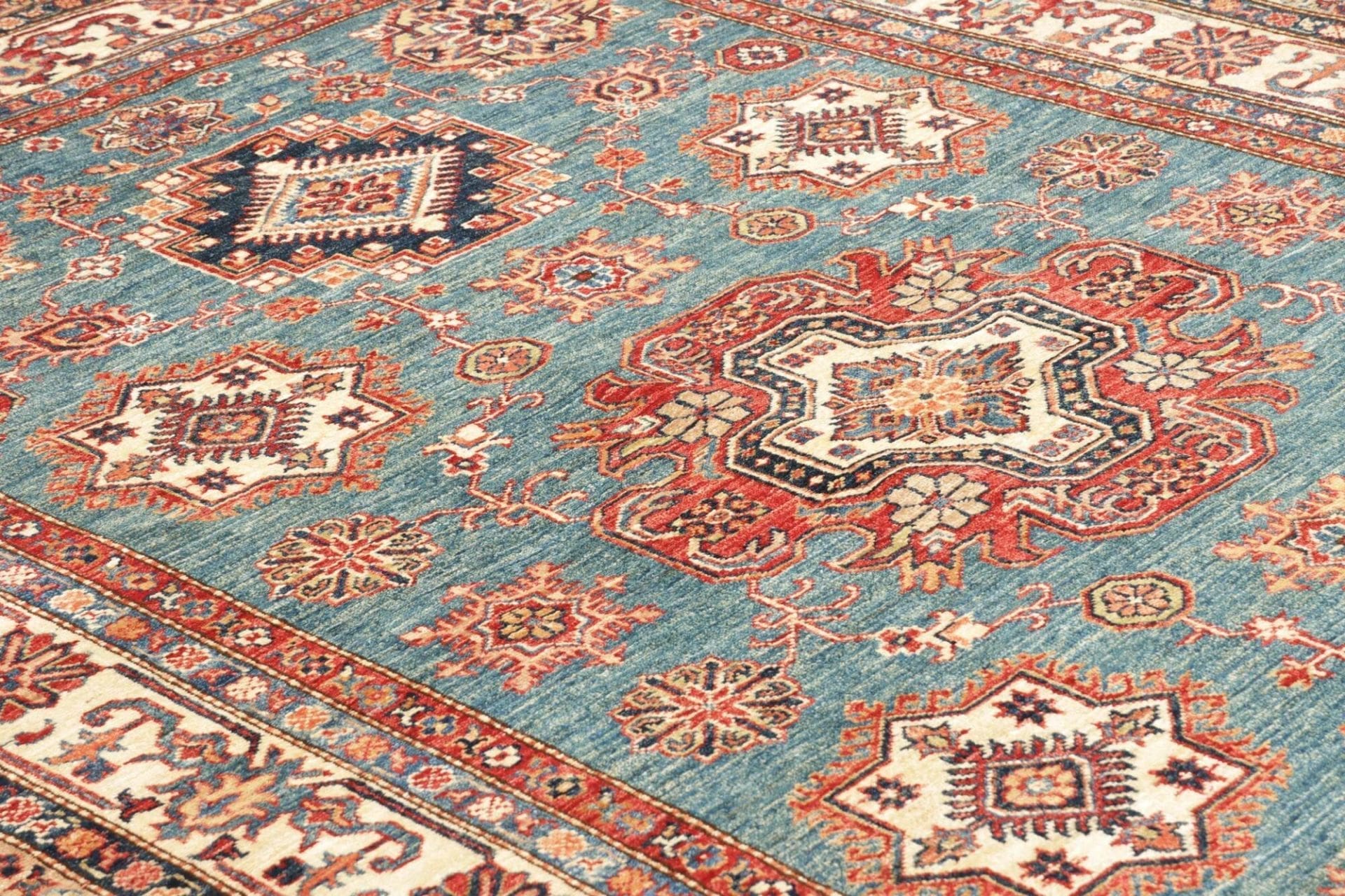 kazak-teppich-169-x-238-cm-handgeknupft-geometrisches-muster-wolle-6 Kazak Pakistani Rug — hand-knotted, 169 × 238 cm, Wool