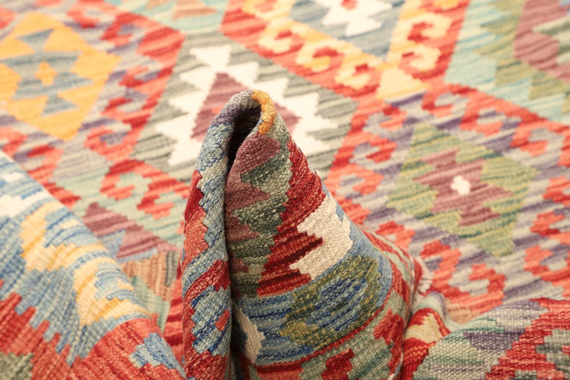 Kilim Pakistani Rug — hand-woven, 161 × 198 cm, Wool
