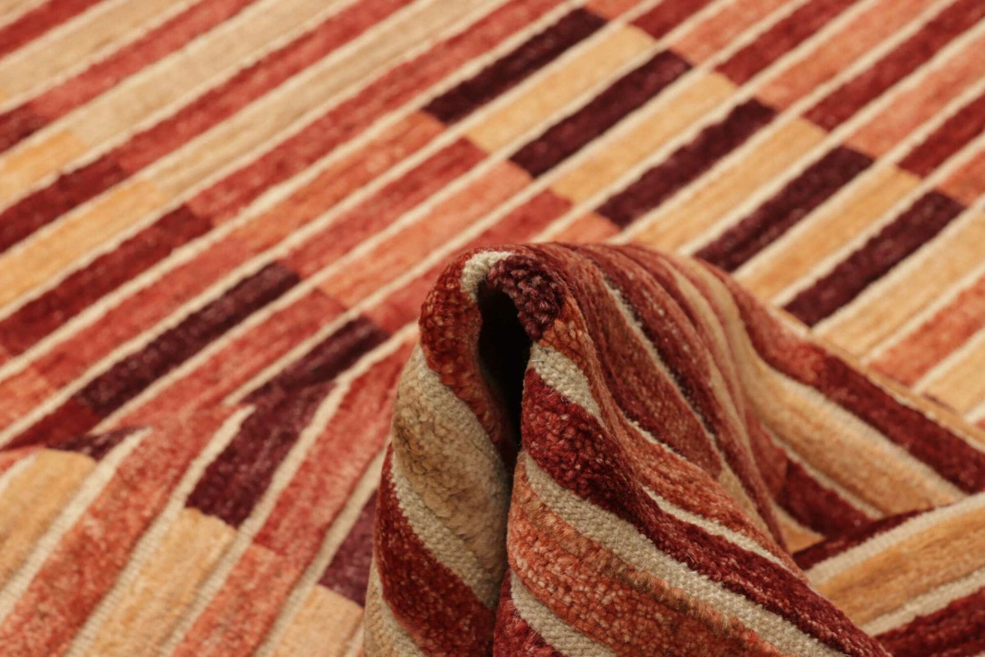 Hand-Knotted Wool Ziegler Pakistani Rug, 154 × 202 cm