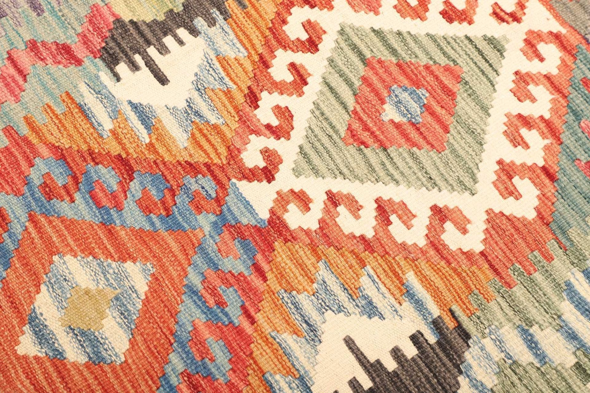 kelim-teppich-127-x-175-cm-aus-schurwolle-handgewebt-rustikal-3 Kilim Pakistani Rug — hand-woven, 127 × 175 cm, Wool