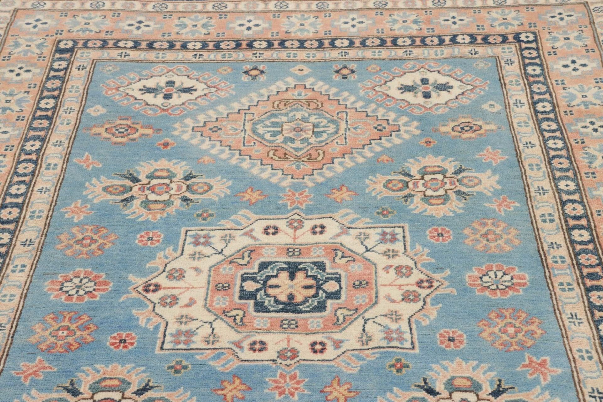 Kazak Pakistani Rug — hand-knotted, 152 × 207 cm, Wool