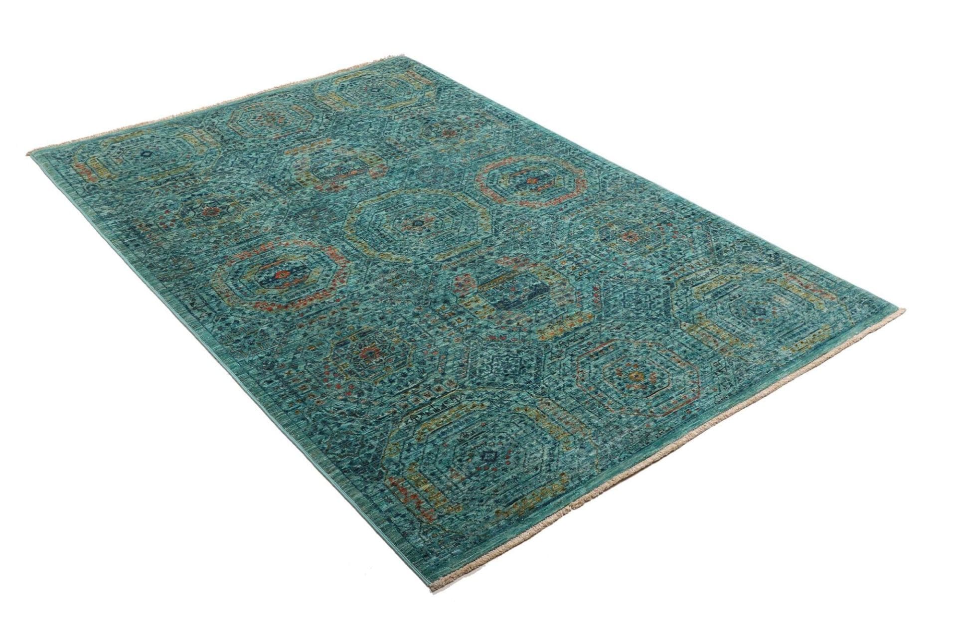 Hand-Knotted Wool Mamluk Pakistani Rug, 127 × 187 cm