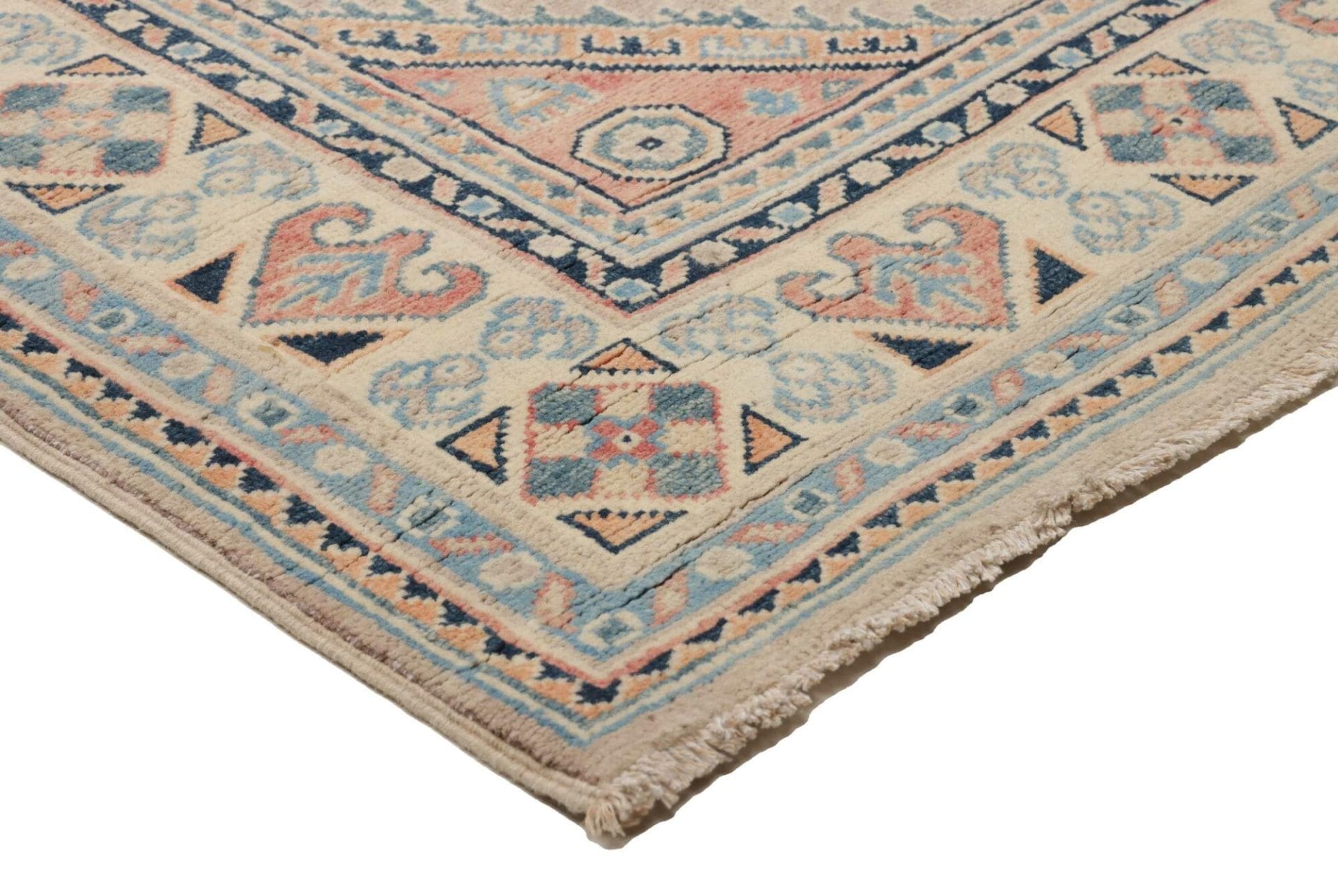 Kazak Pakistani Rug — hand-knotted, 125 × 189 cm, Wool