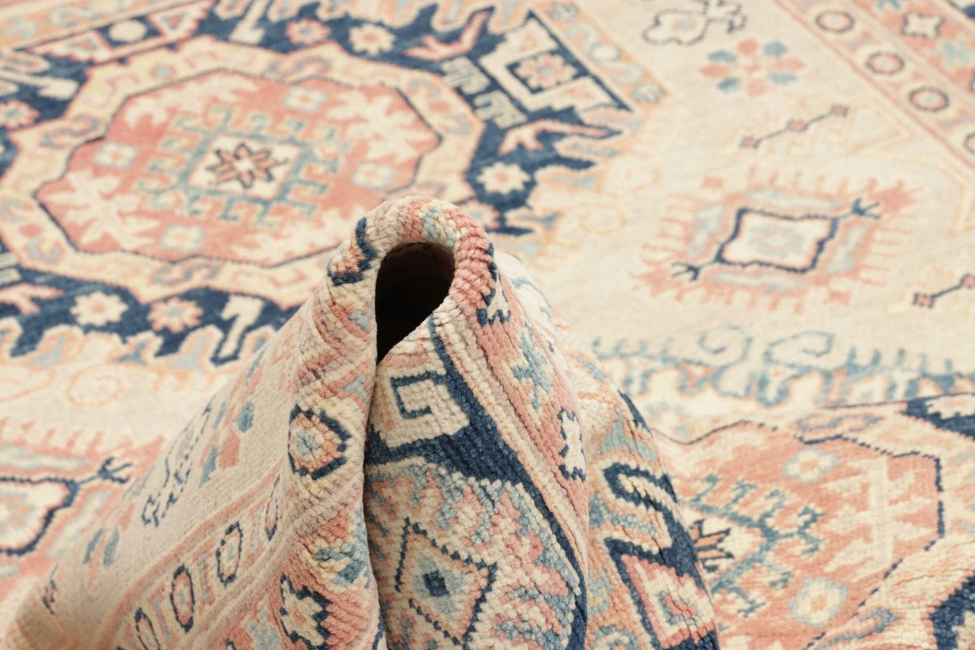 Kazak Pakistani Rug 150 × 204 cm, Wool, hand-knotted