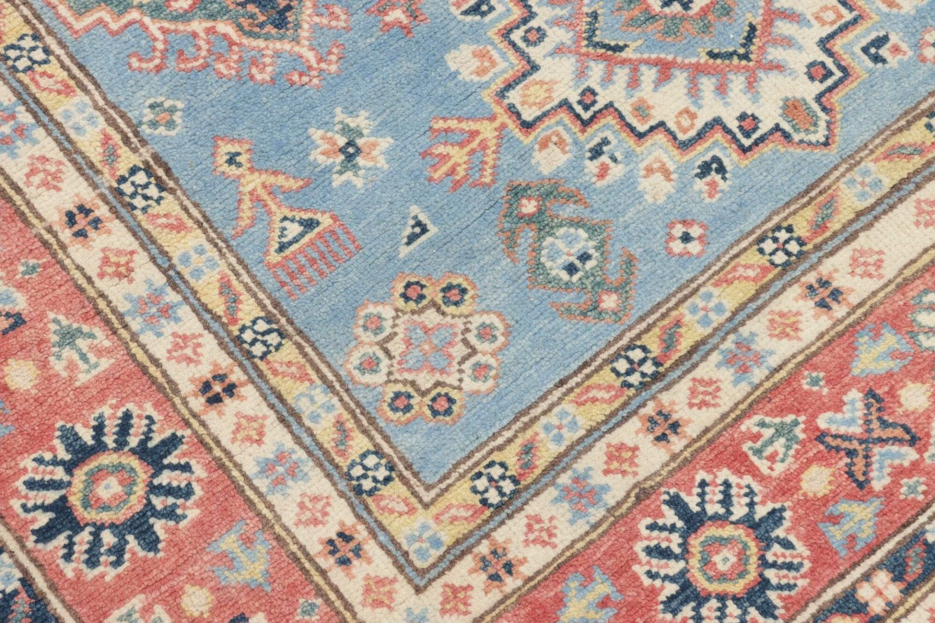 Kazak Pakistani Rug — hand-knotted, 122 × 179 cm, Wool