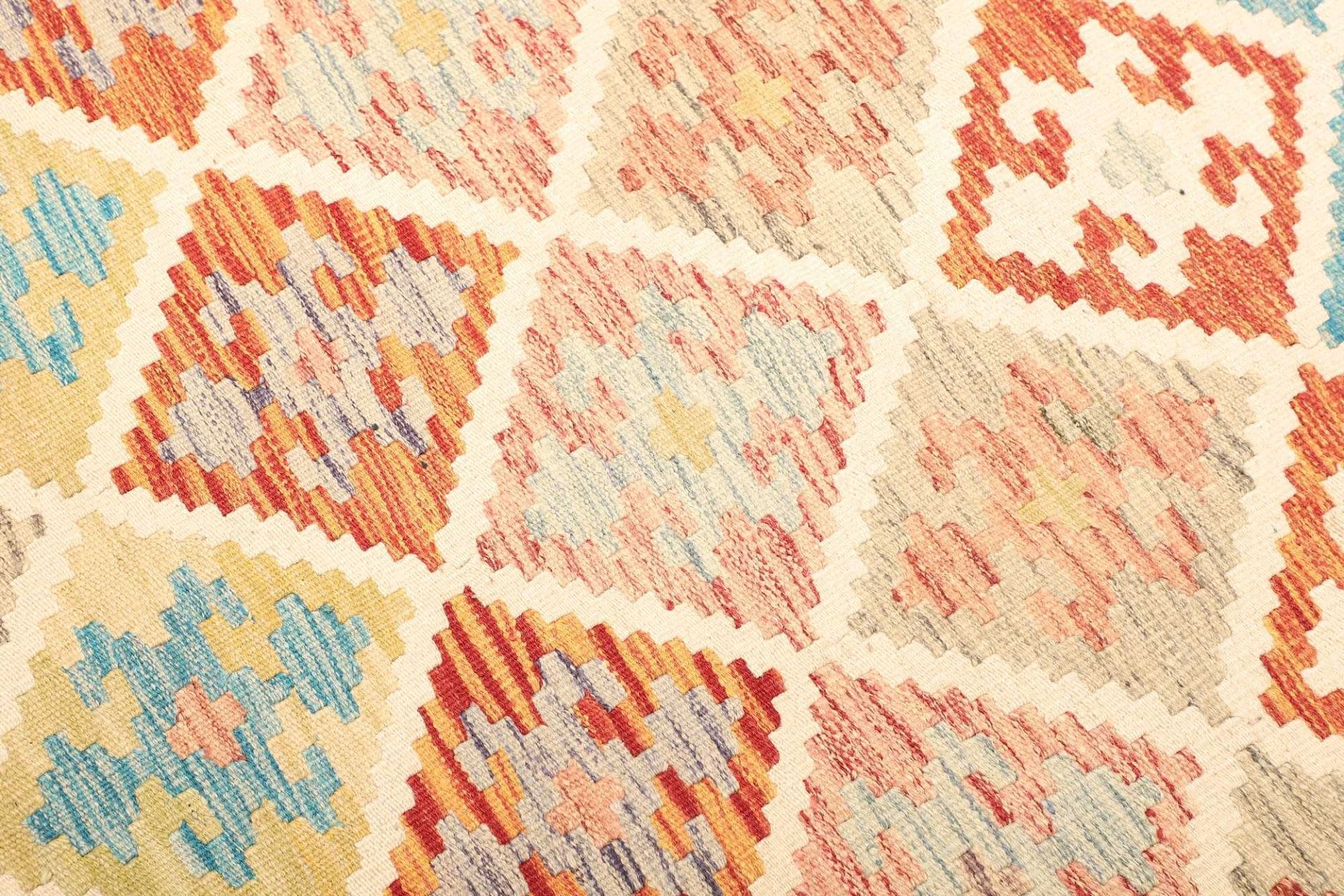 Kilim Pakistani Rug 135 × 189 cm, Wool, hand-woven