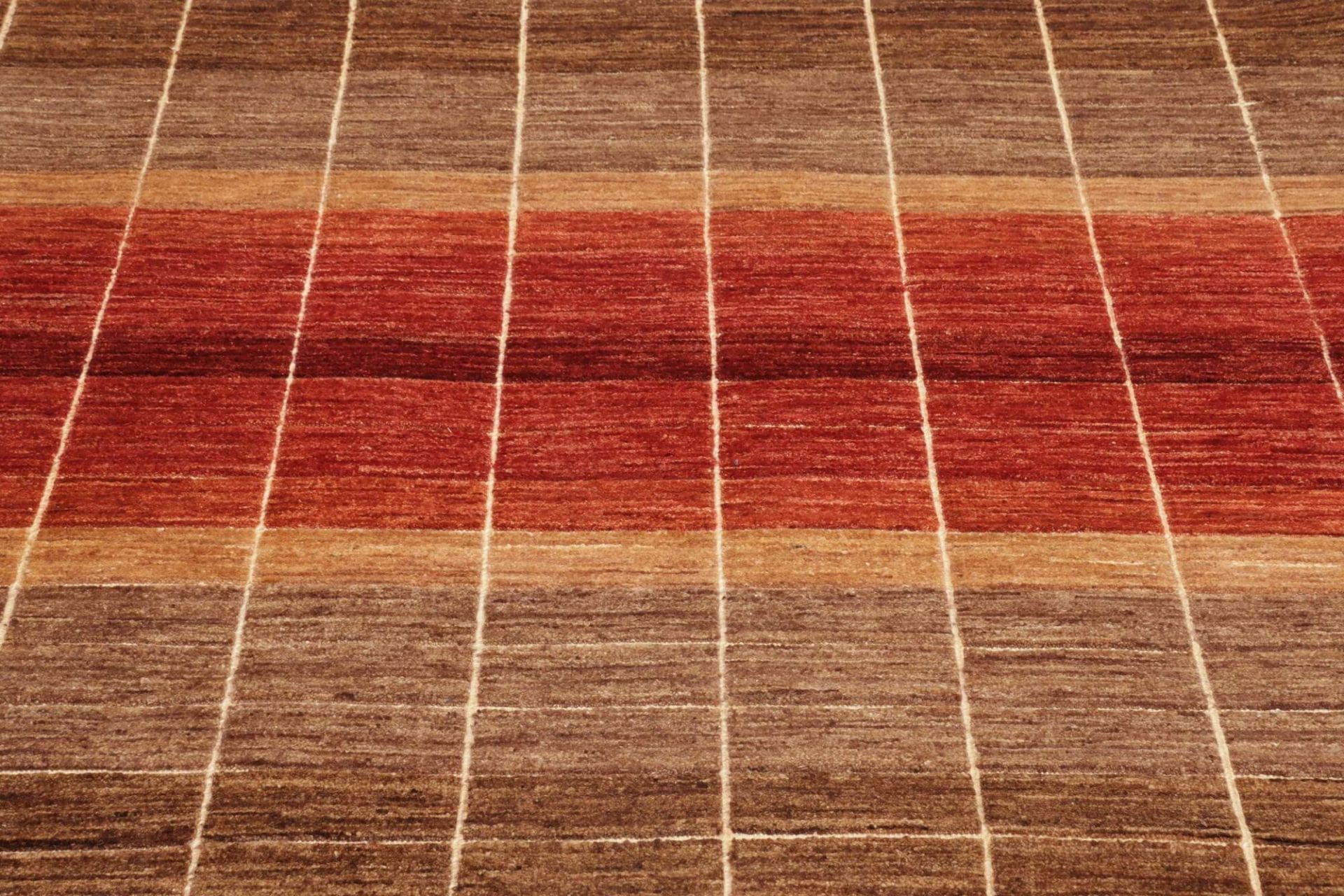 Hand-Knotted Wool Ziegler Pakistani Rug, 158 × 207 cm