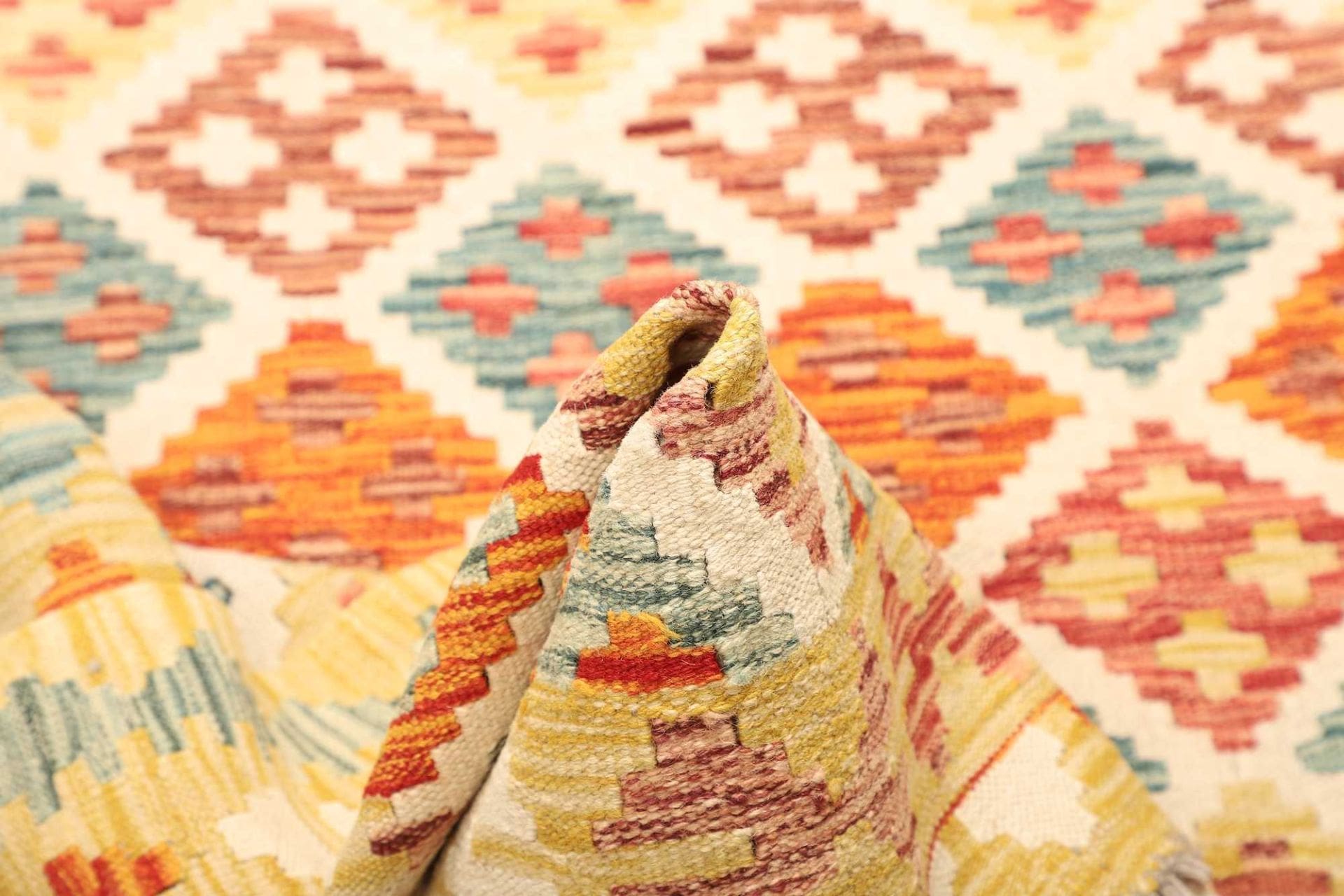 Kilim Pakistani Rug — hand-woven, 130 × 179 cm, Wool