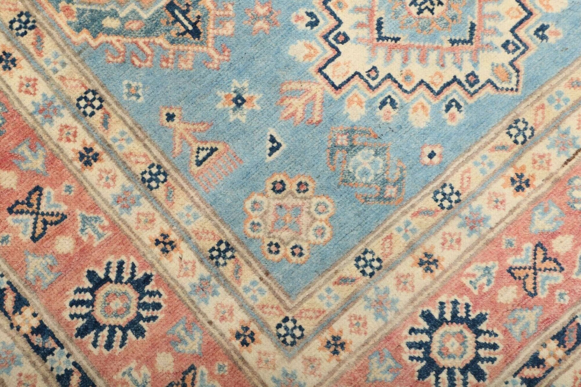 Kazak Pakistani Rug — hand-knotted, 123 × 176 cm, Wool