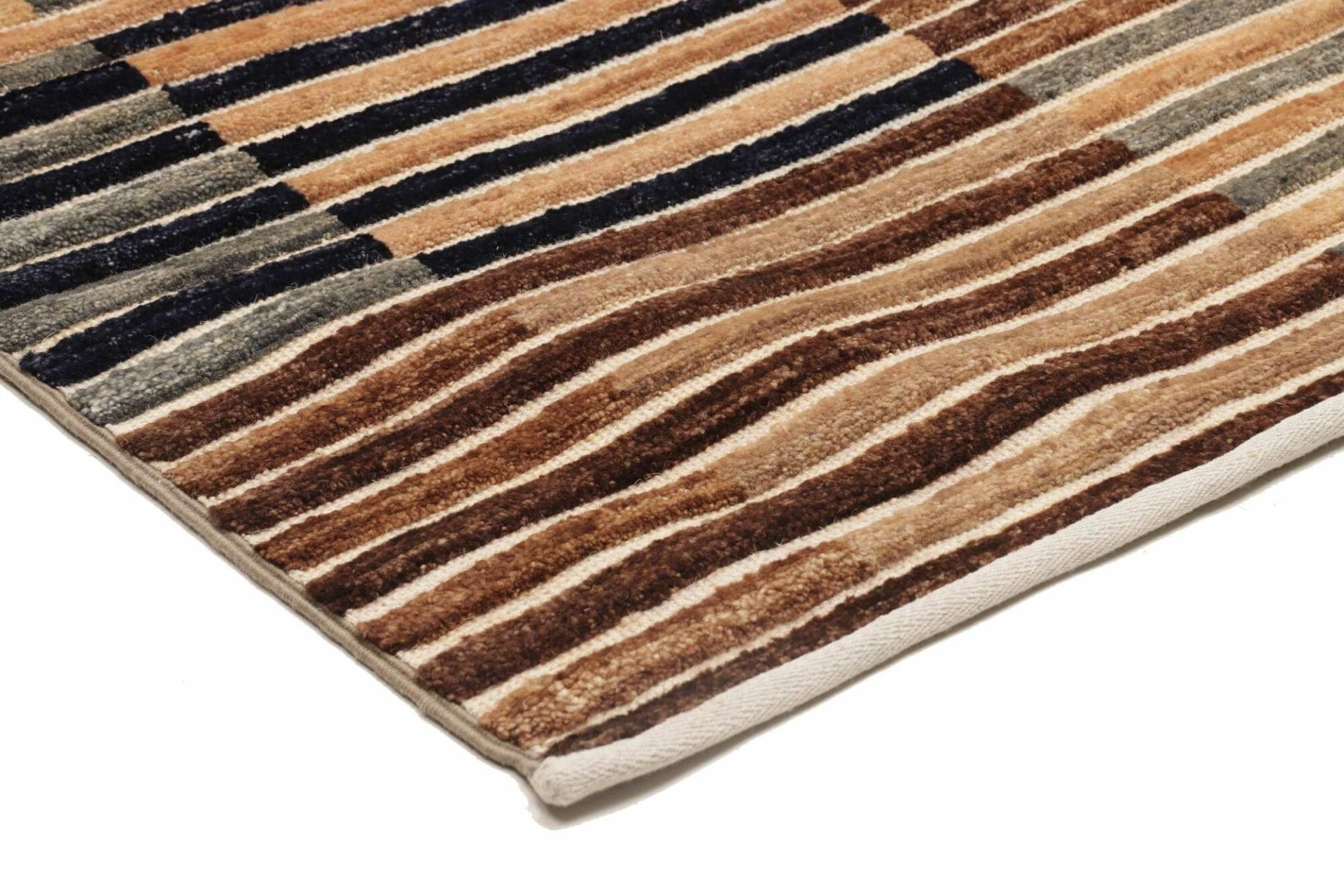 Ziegler Pakistani Rug — hand-knotted, 126 × 192 cm, Wool