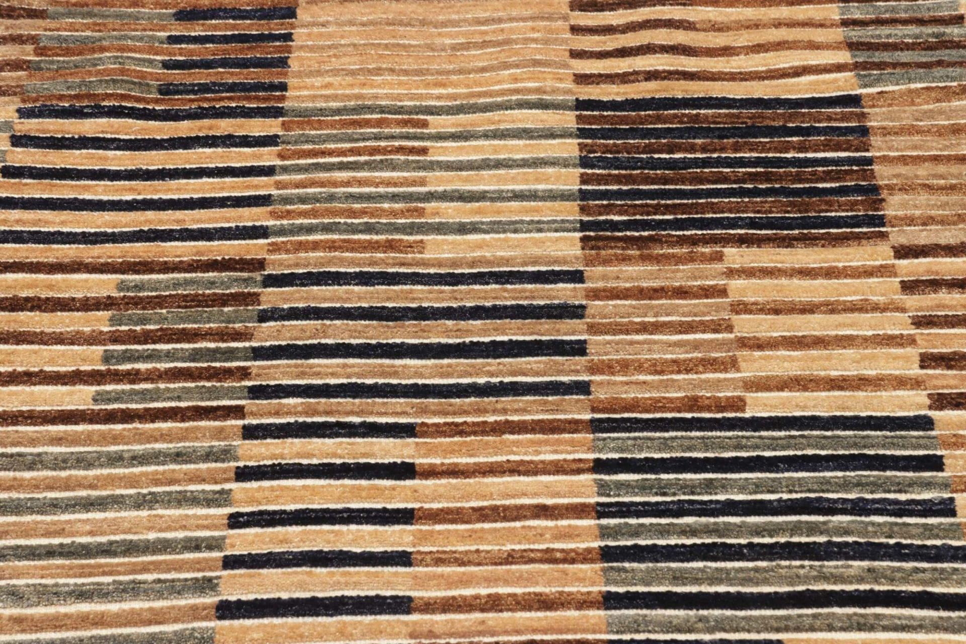 Ziegler Pakistani Rug — hand-knotted, 126 × 192 cm, Wool