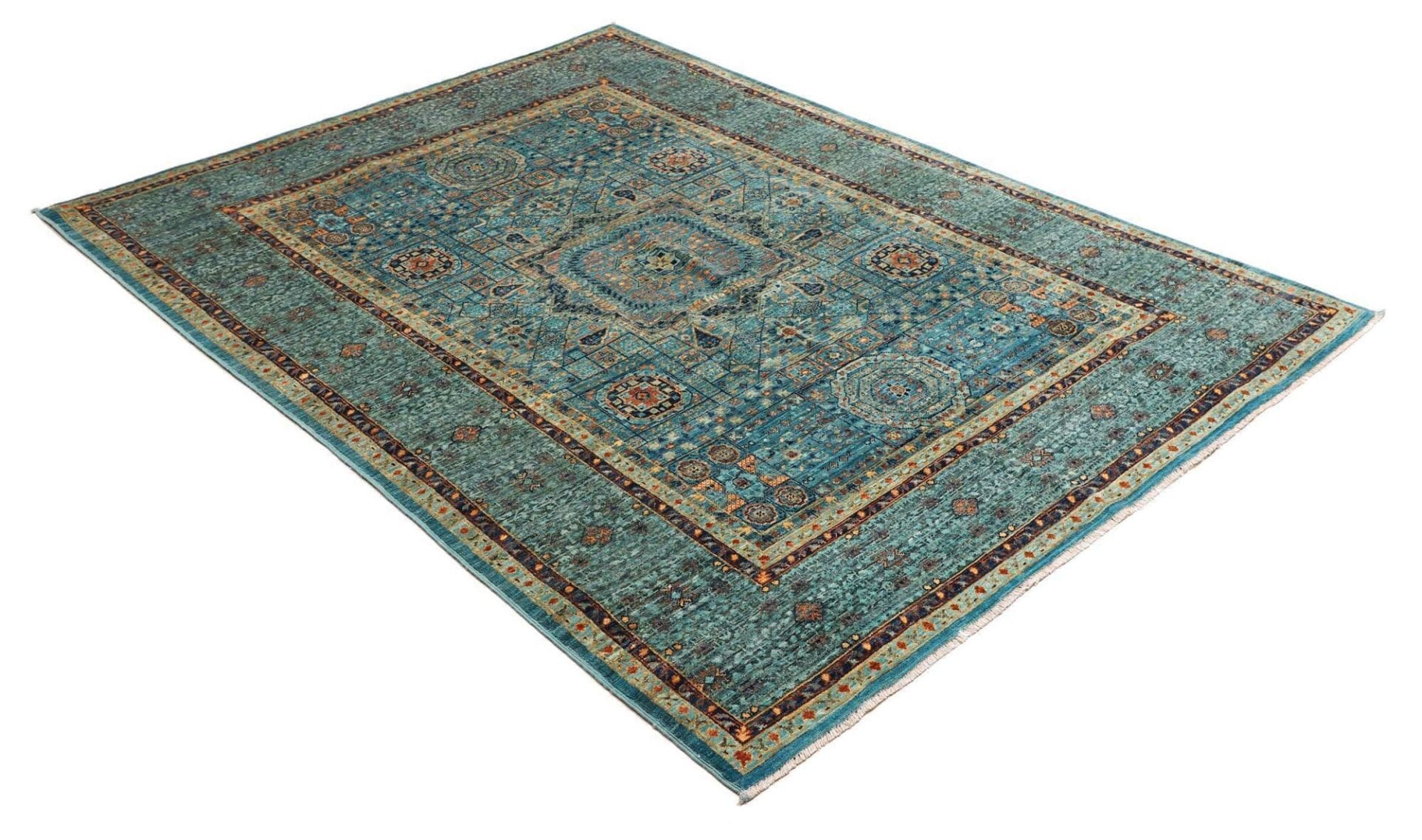 Hand-Knotted Wool Mamluk Pakistani Rug, 152 × 205 cm