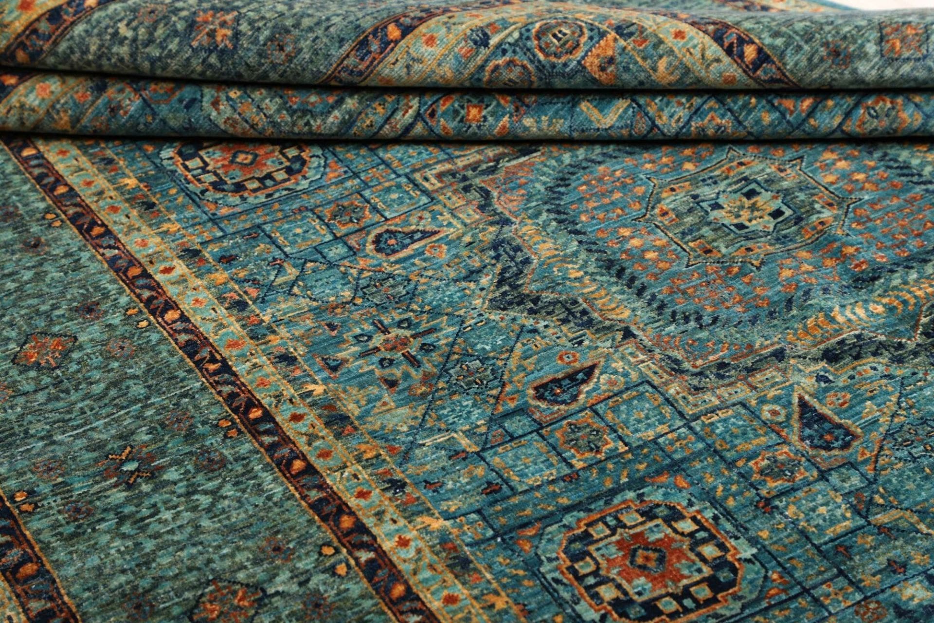 Hand-Knotted Wool Mamluk Pakistani Rug, 152 × 205 cm