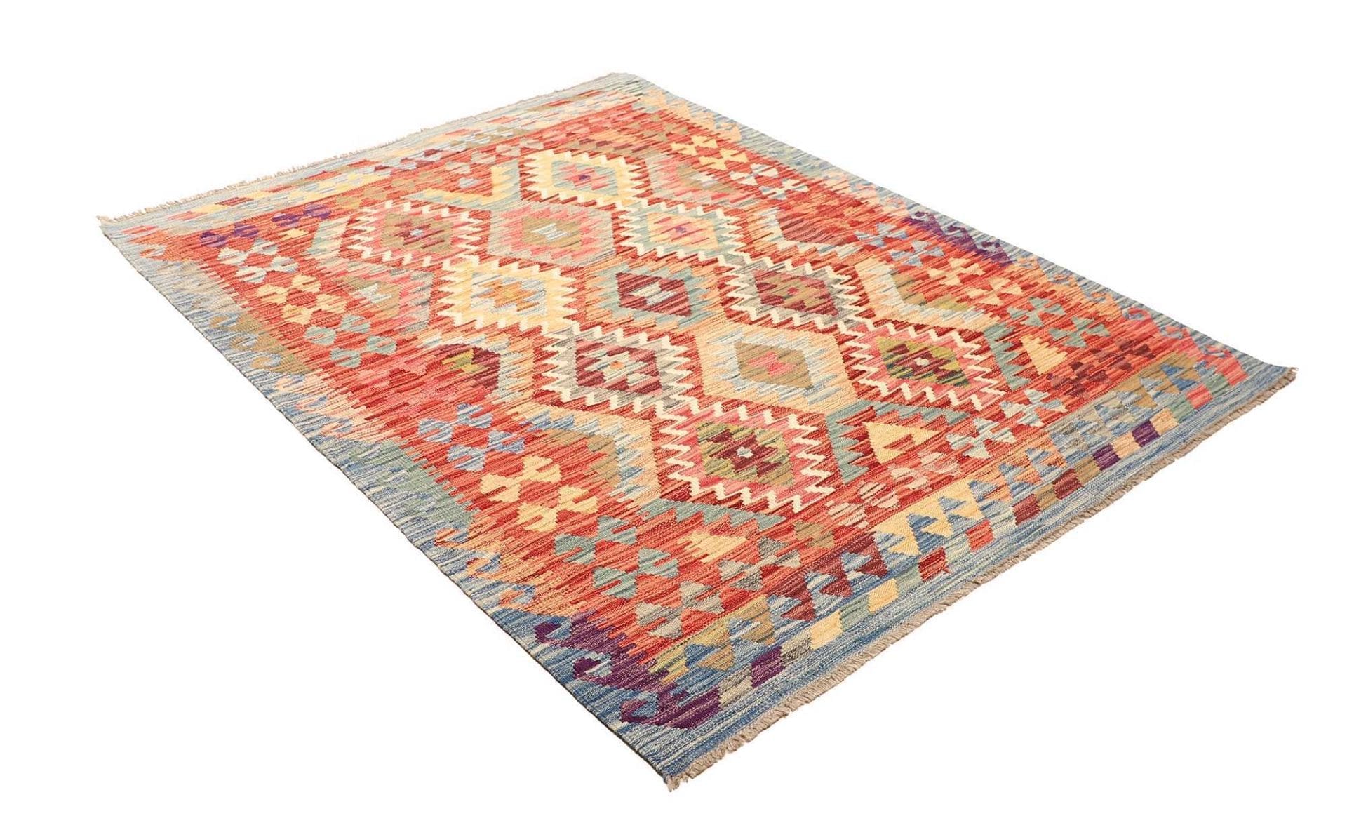 Hand-Woven Wool Kilim Pakistani Rug, 141 × 182 cm