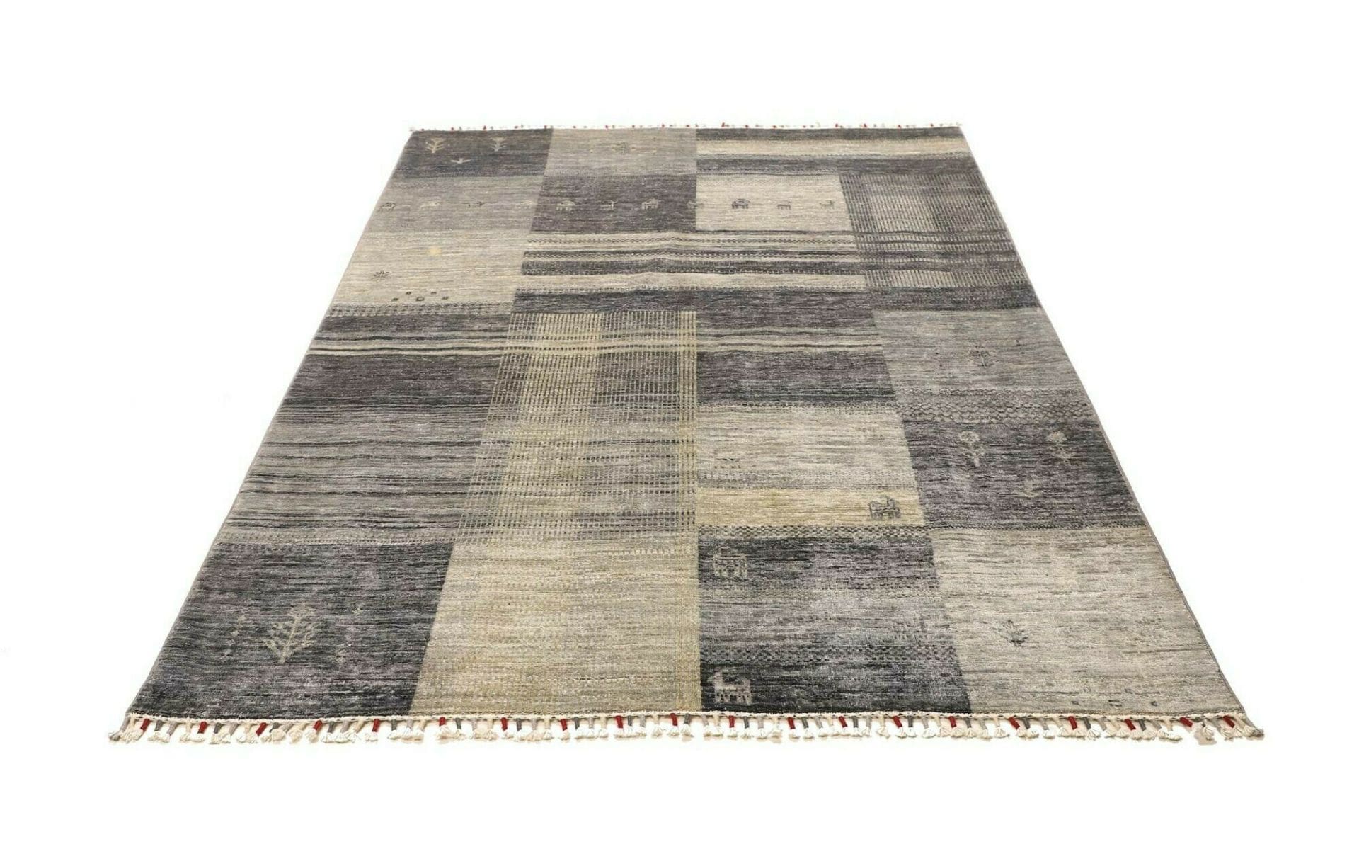 Hand-Woven Wool Gabbeh Pakistani Rug, 153 × 200 cm