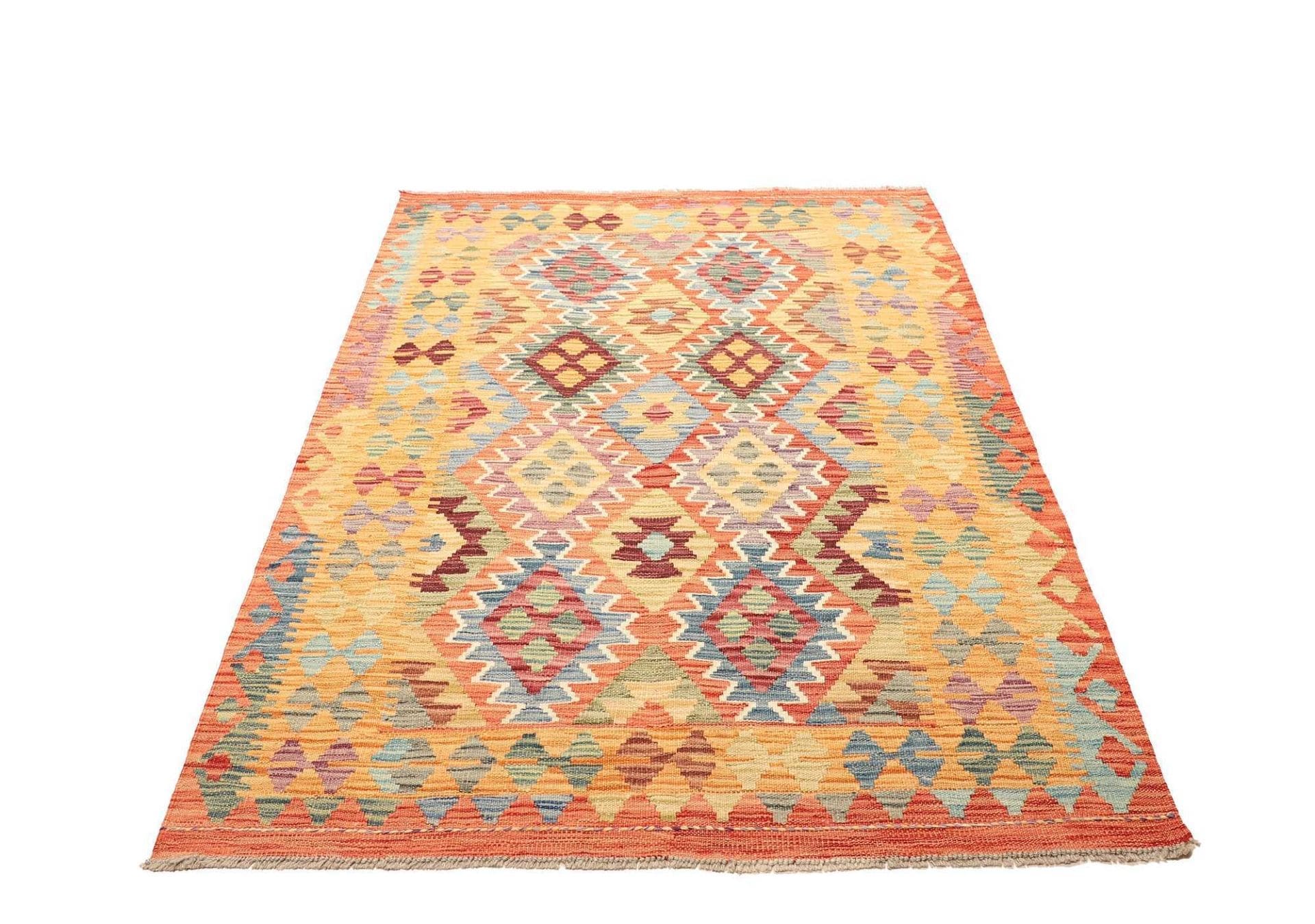 Kilim Pakistani Rug — hand-woven, 131 × 177 cm, Wool