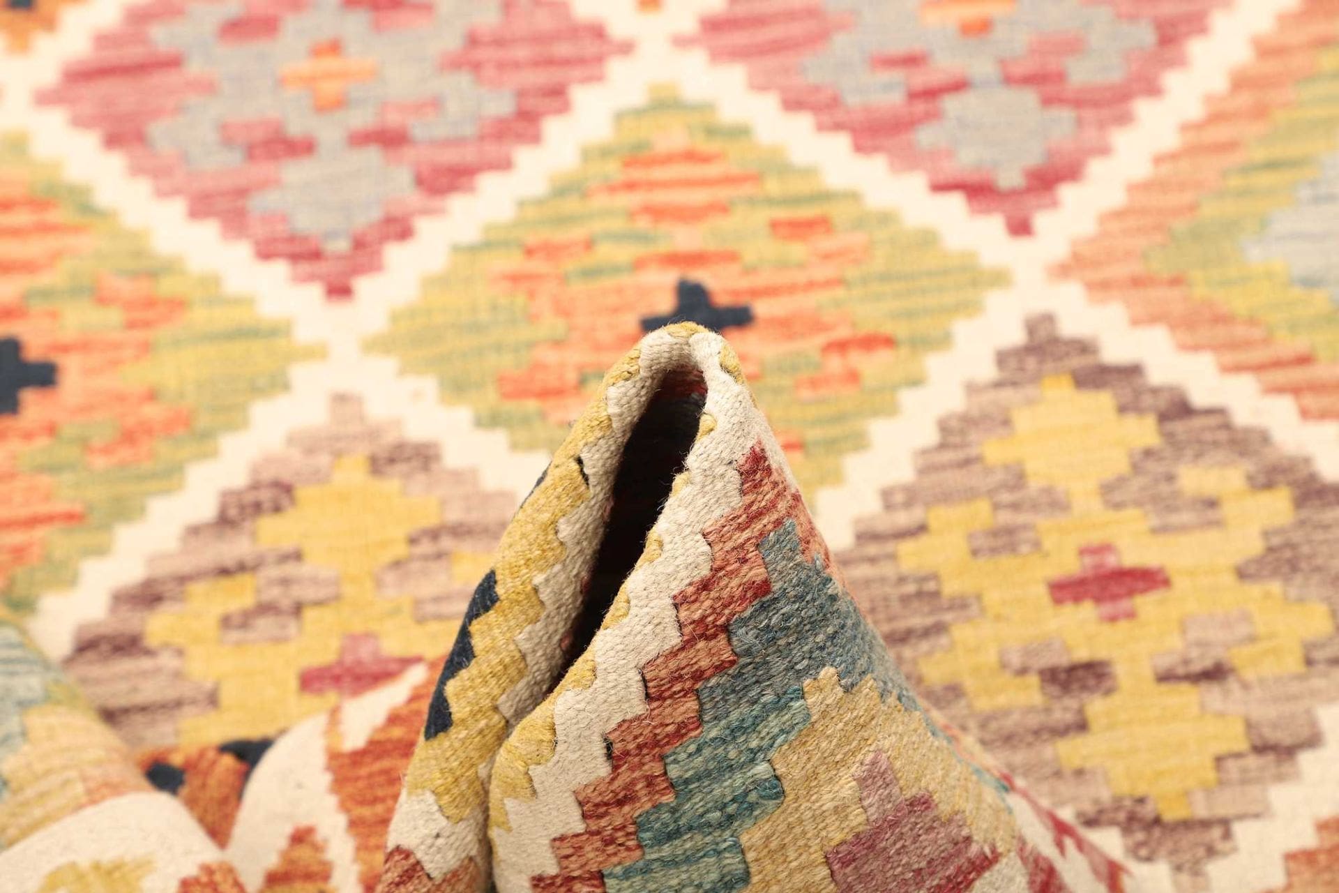Kilim Pakistani Rug 123 × 197 cm, Wool, hand-woven