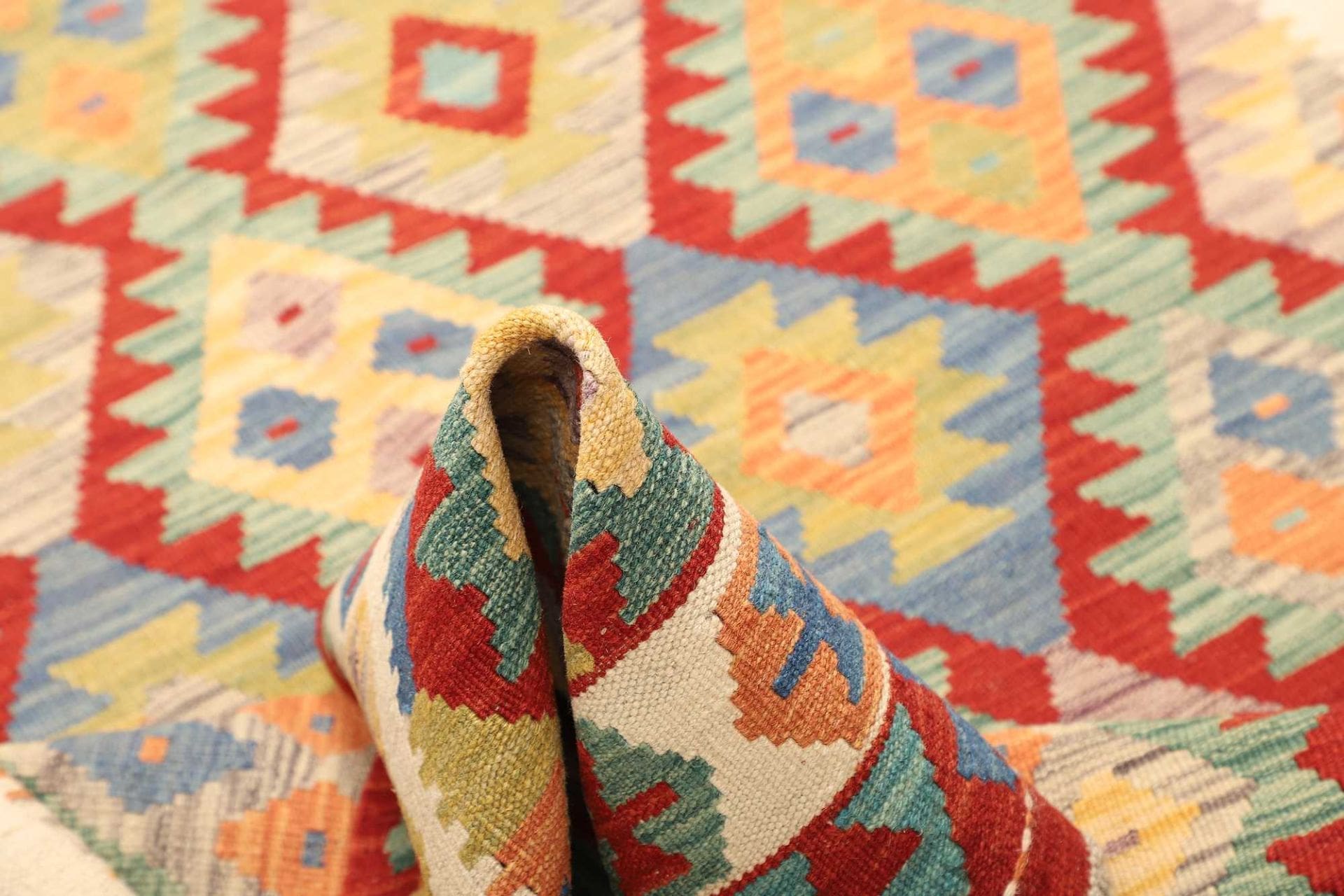 Kilim Pakistani Rug 161 × 194 cm, Wool, hand-woven