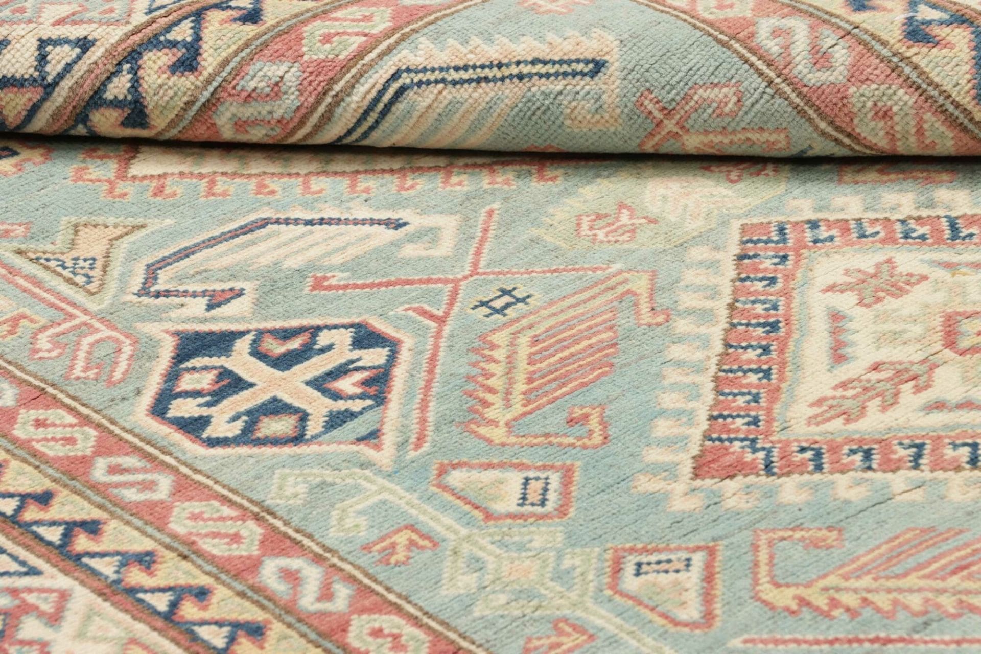 Hand-Knotted Wool Kazak Pakistani Rug, 123 × 179 cm