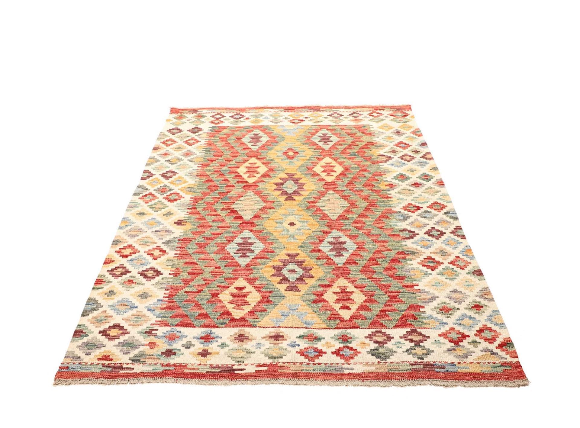 Kilim Pakistani Rug — hand-woven, 135 × 178 cm, Wool