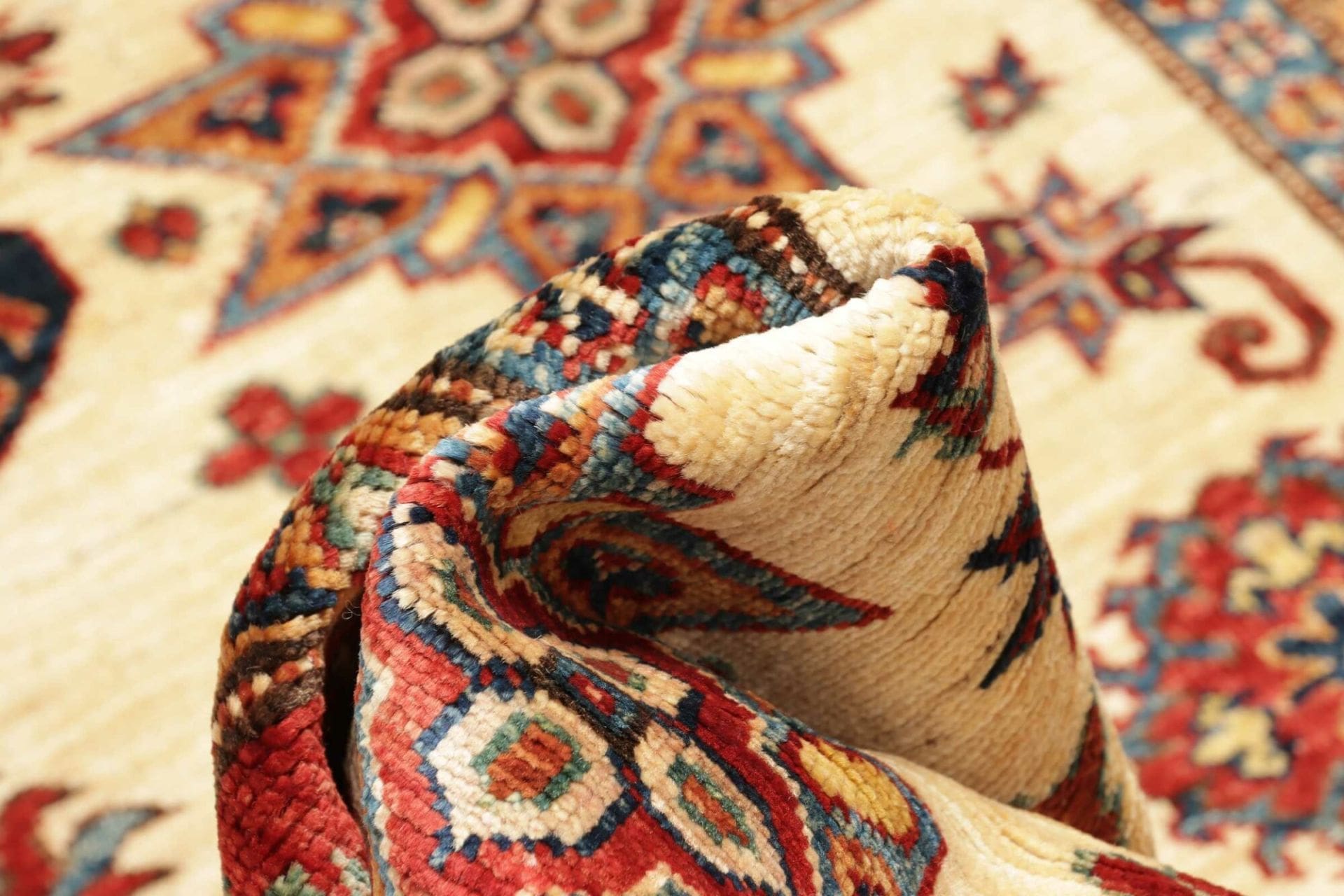 Hand-Knotted Wool Kazak Pakistani Rug, 156 × 195 cm
