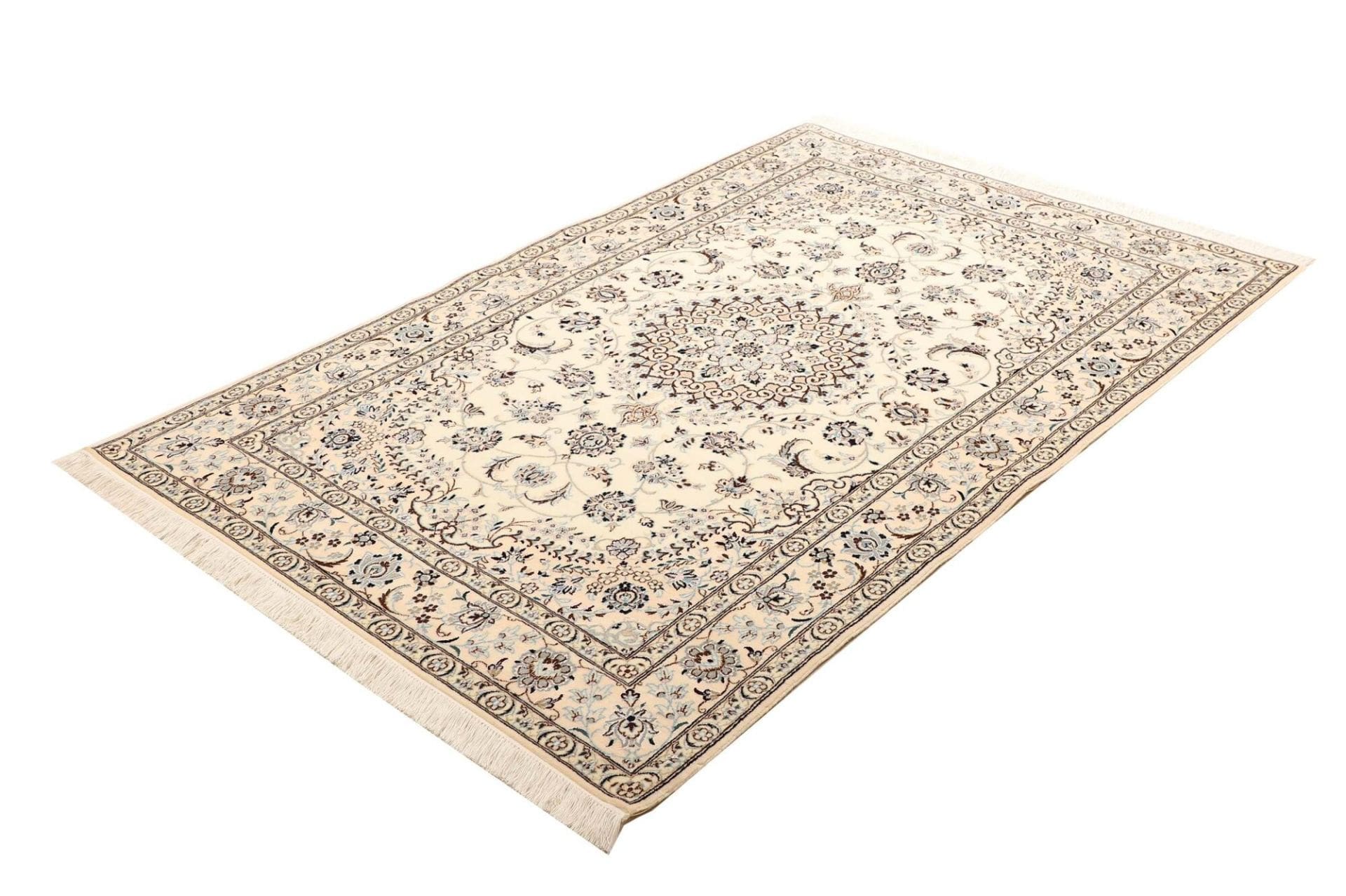 Hand-Knotted Wool Nain Persian Rug, 126 × 188 cm